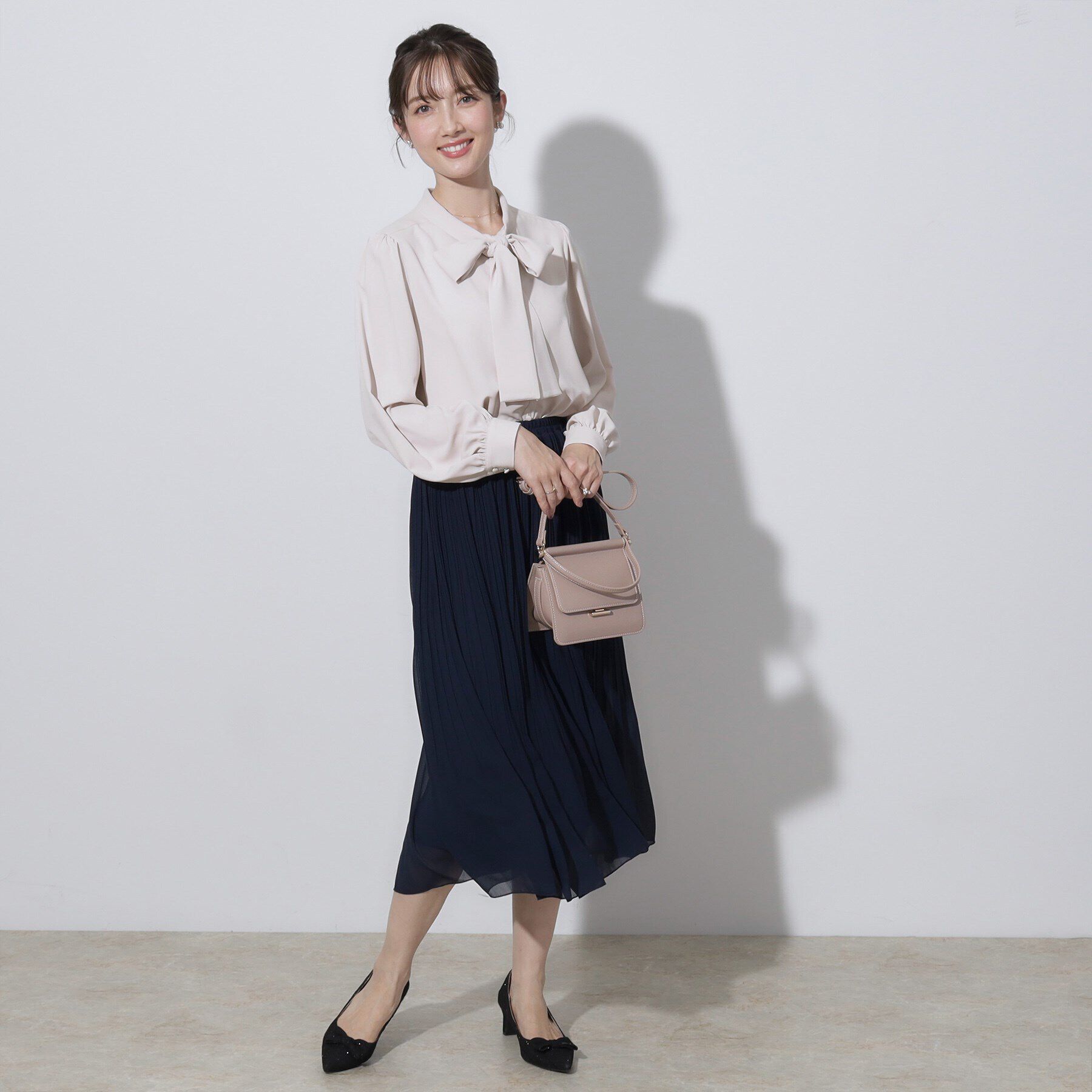 Couture broach「【セレモニーシーン/お仕事にも】リボンタイチュニックブラウス」|シャツ・ブラウス|