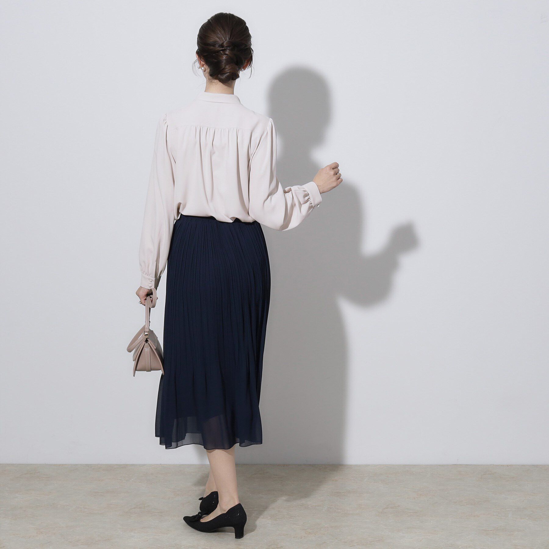 Couture broach「【セレモニーシーン/お仕事にも】リボンタイチュニックブラウス」|シャツ・ブラウス|