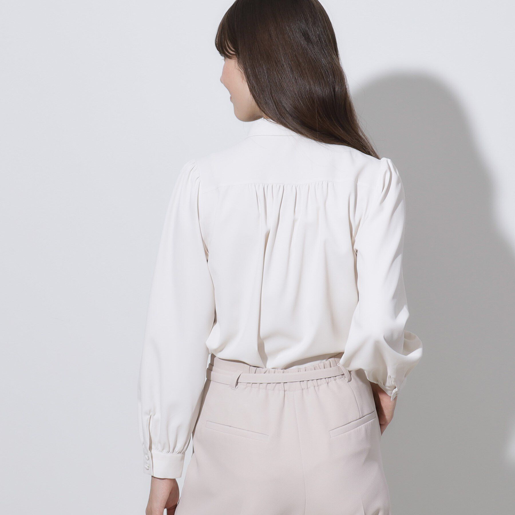 Couture broach「【セレモニーシーン/お仕事にも】リボンタイチュニックブラウス」|シャツ・ブラウス|