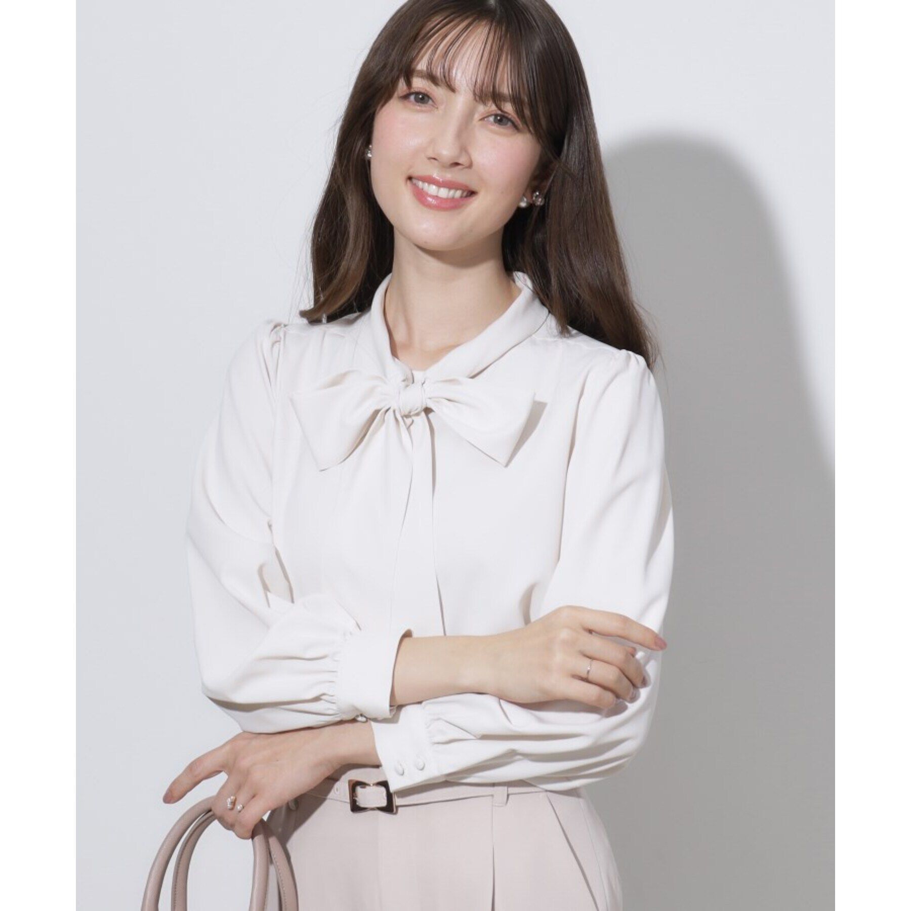 Couture broach「【セレモニーシーン/お仕事にも】リボンタイチュニックブラウス」|シャツ・ブラウス|
