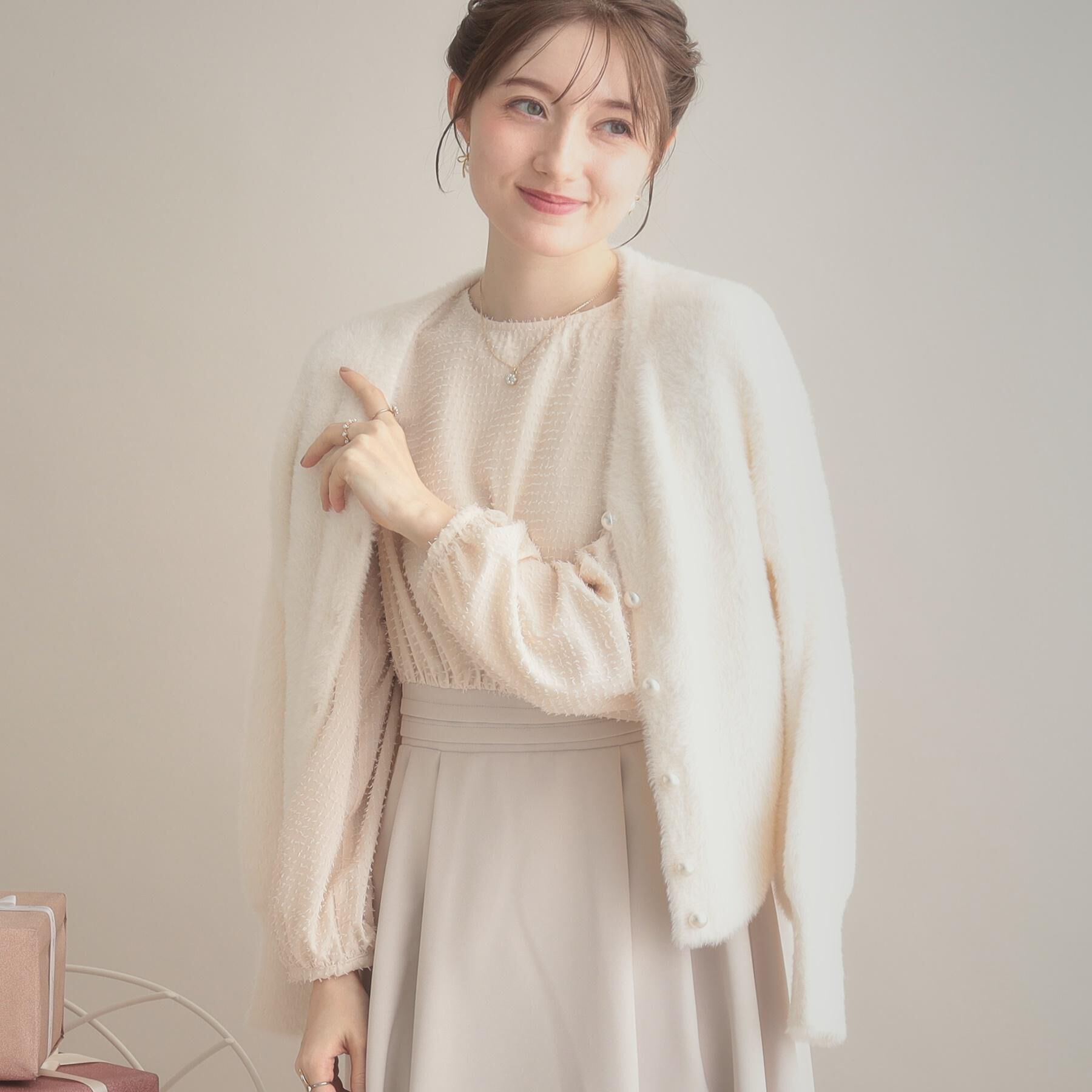 Couture broach「【ふわふわ/前後2WAY】フェザーカーディトップス」|カーディガン|