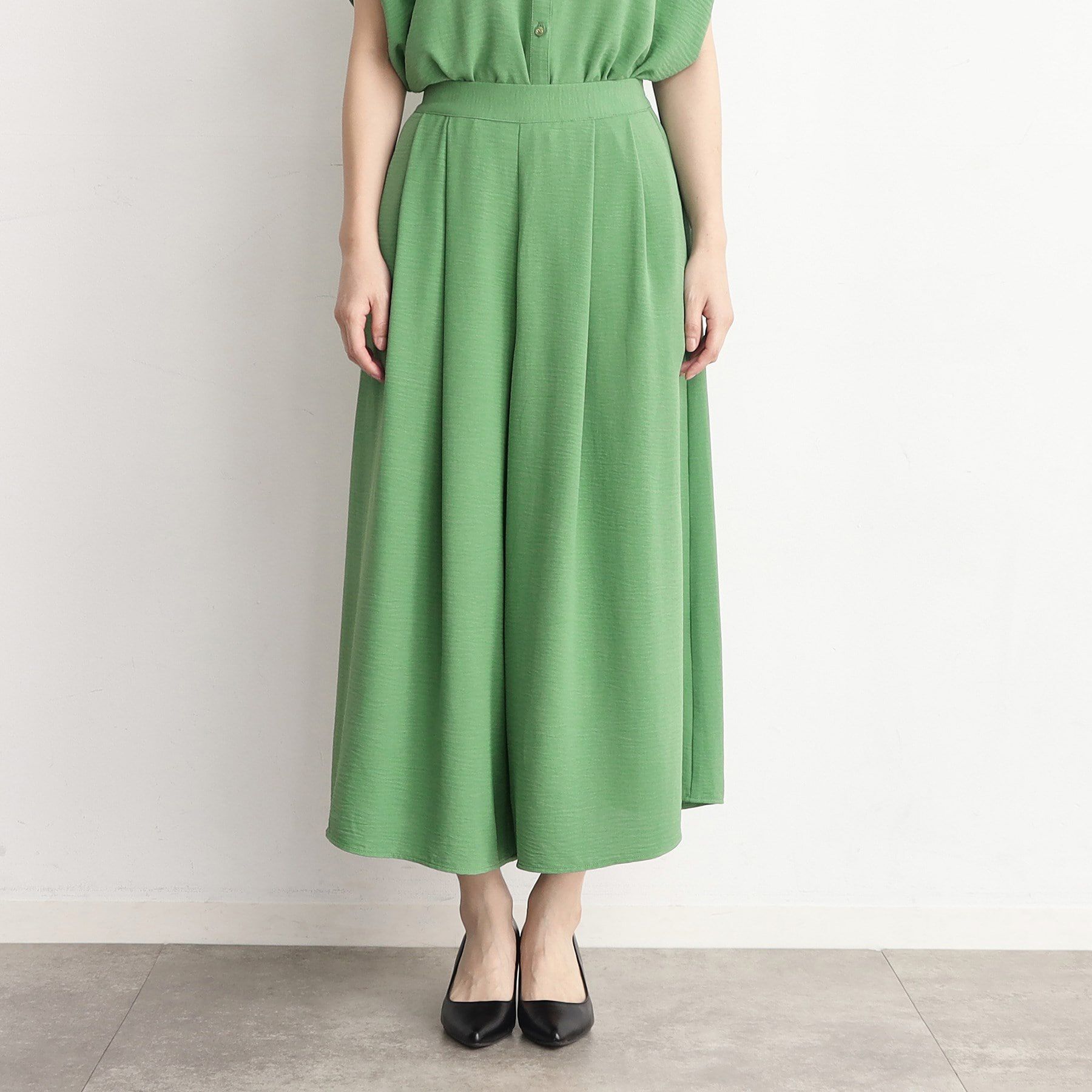 THE SHOP TK「【涼しい！/シワになりにくい/吸水速乾/洗える】フレアスカートパンツ」|その他|