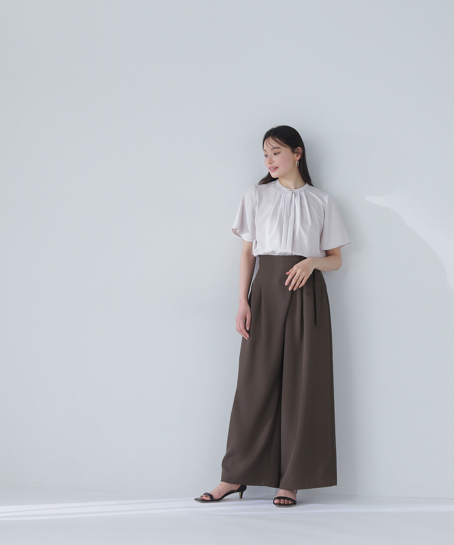  「フロントタックフレアスリーブブラウス」|シャツ・ブラウス|