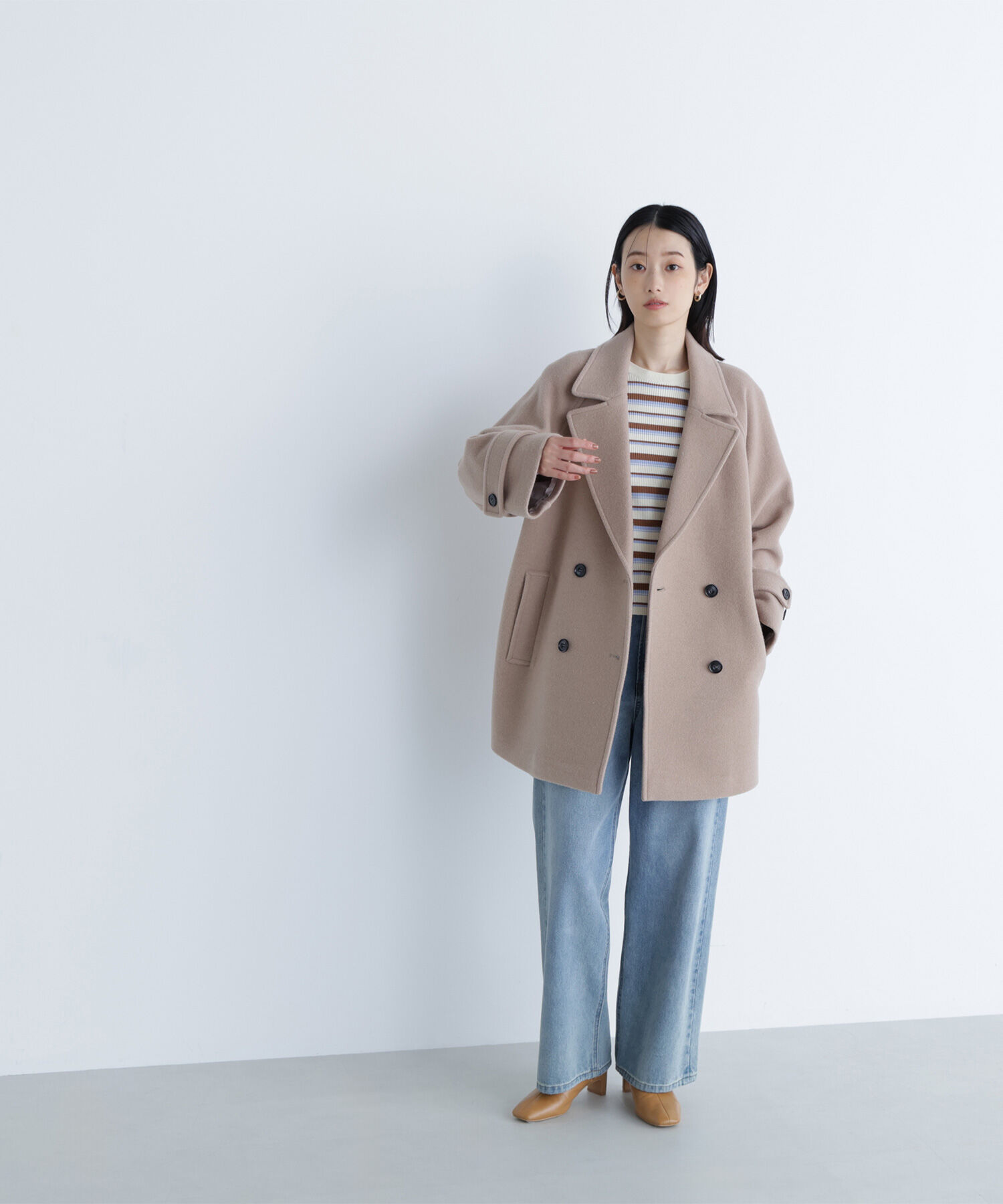  「ダブルブレストフォルムミドルコート」|ブルゾン・スタジャン|