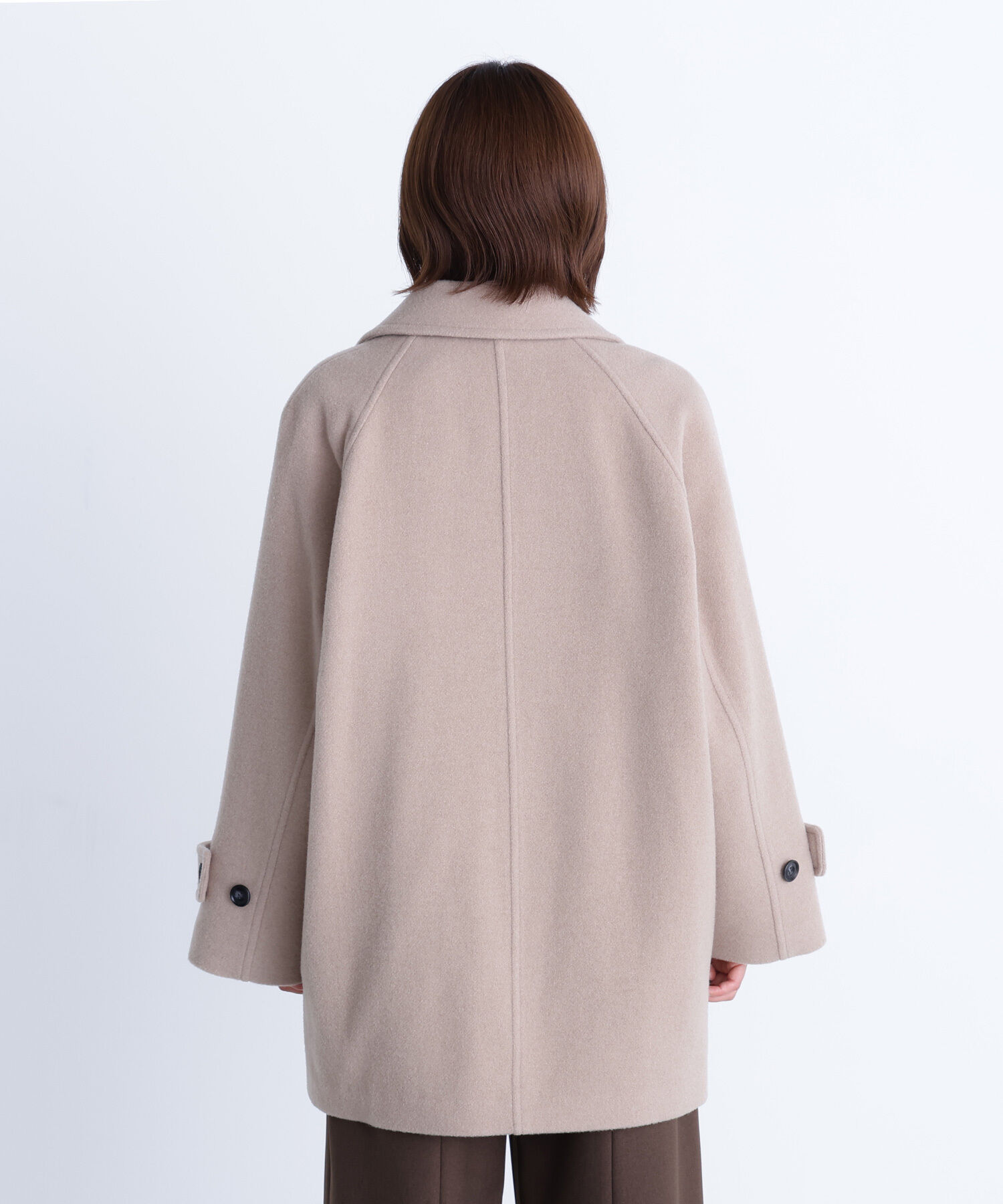  「ダブルブレストフォルムミドルコート」|ブルゾン・スタジャン|