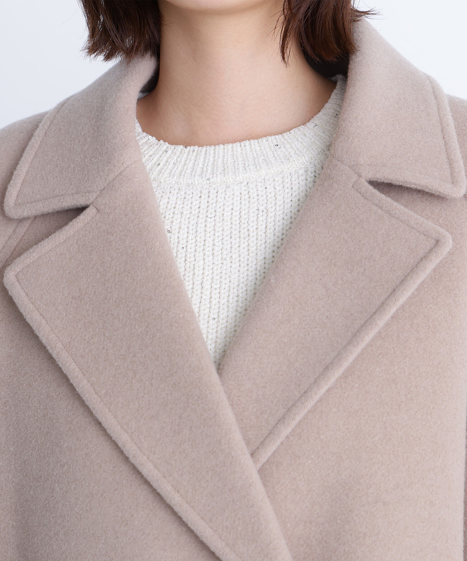  「ダブルブレストフォルムミドルコート」|ブルゾン・スタジャン|