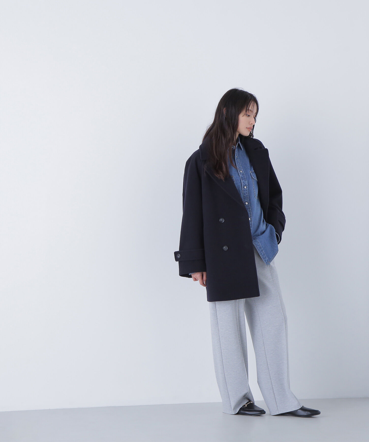  「ダブルブレストフォルムミドルコート」|ブルゾン・スタジャン|