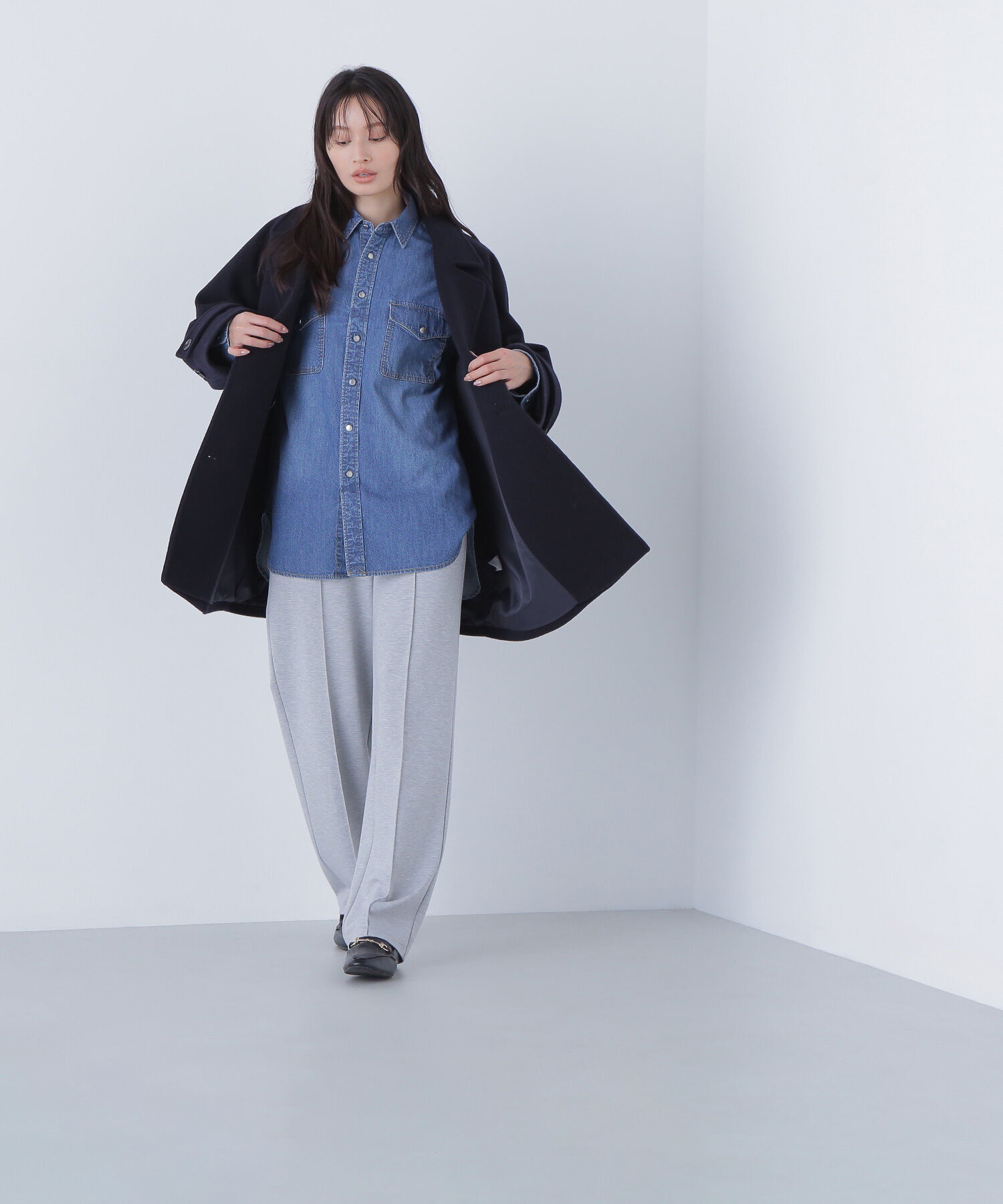  「ダブルブレストフォルムミドルコート」|ブルゾン・スタジャン|