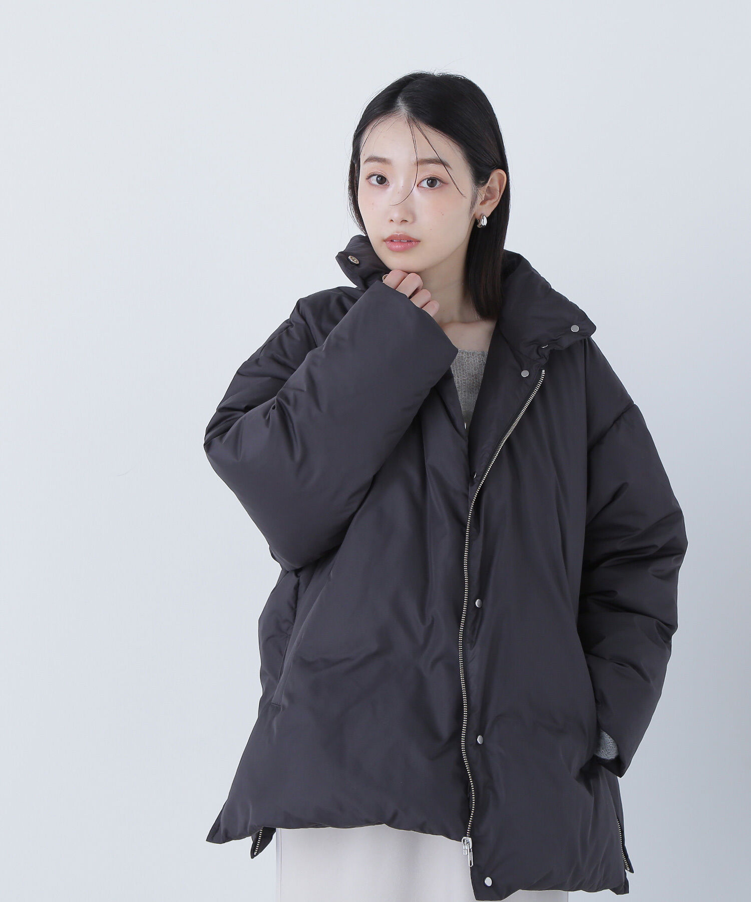  「シームレスミドルダウン」|ブルゾン・スタジャン|