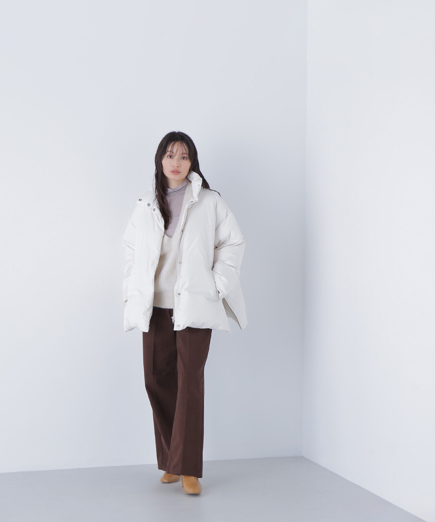  「シームレスミドルダウン」|ブルゾン・スタジャン|