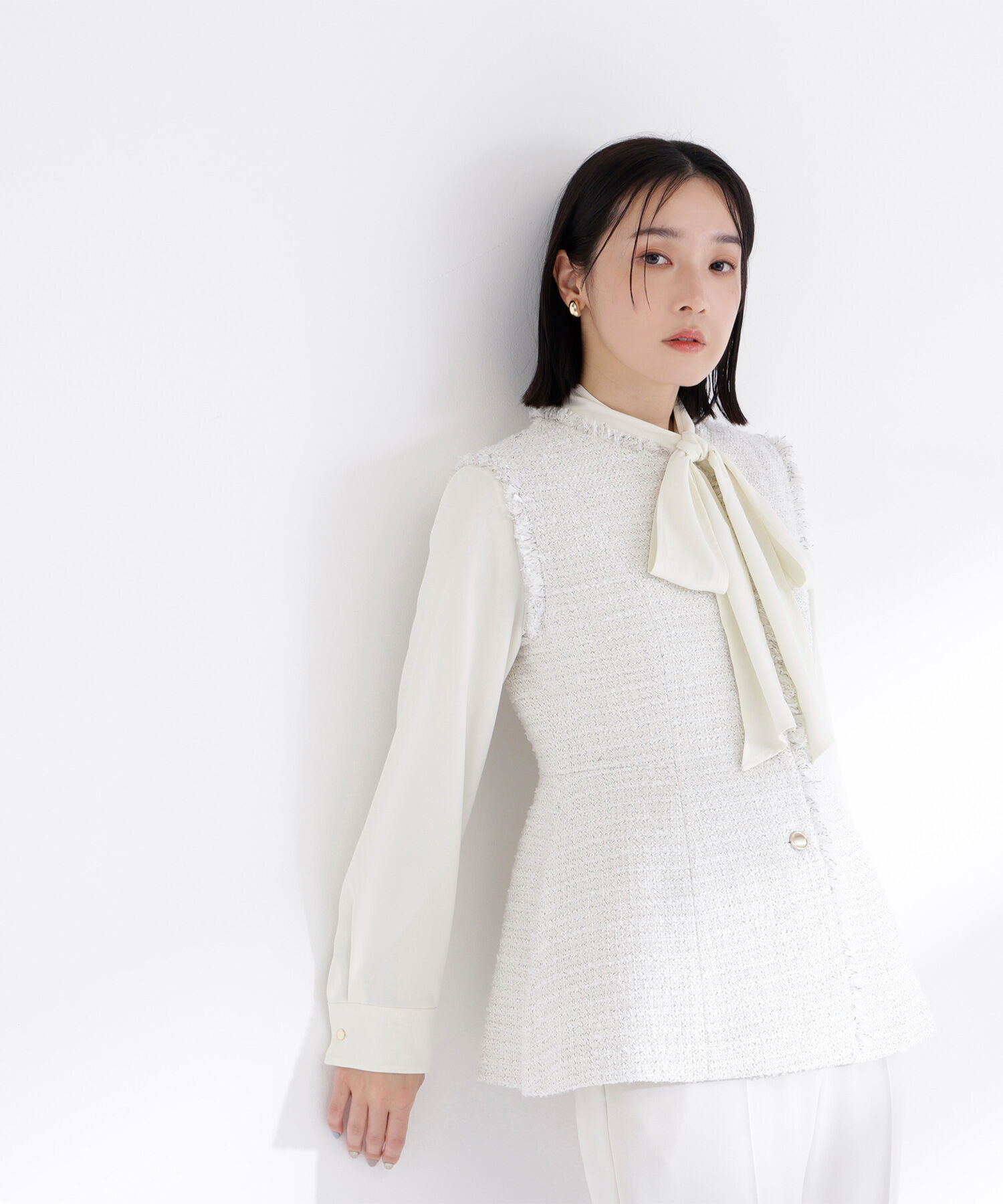  「ツイードシリーズ ペプラムジレ」|ブルゾン・スタジャン|オフ系2