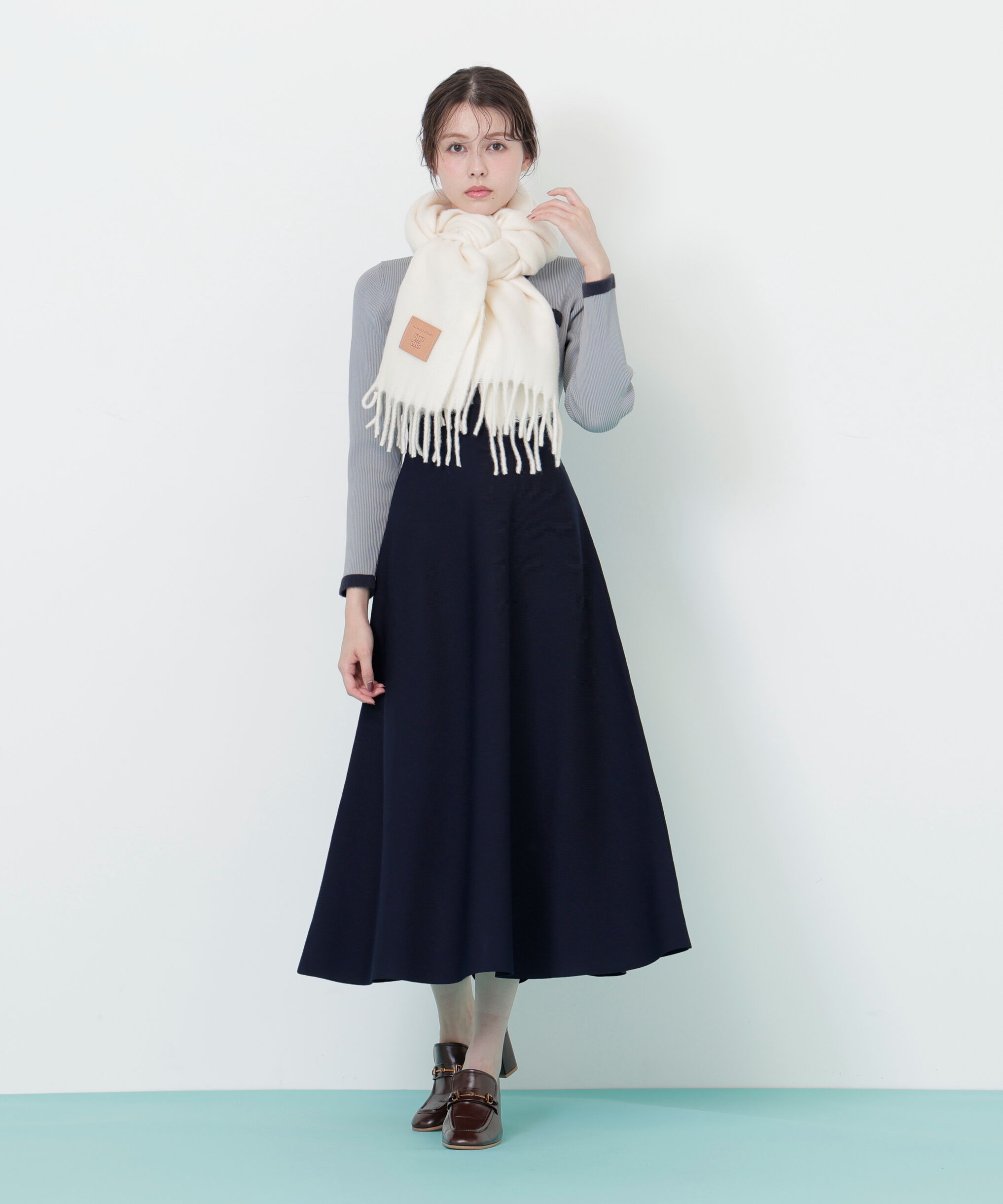  「レザータグループヤーンストール」|バンダナ・スカーフ|