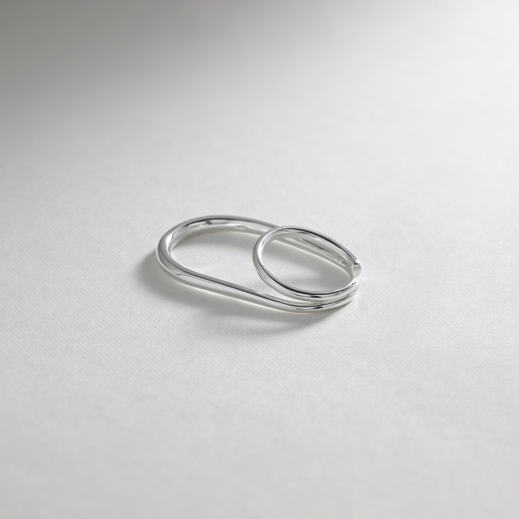 COCOSHNIK ONKITSCH「シルバー リングイヤーカフ ダブルフィンガー」|リング|シルバー(600)