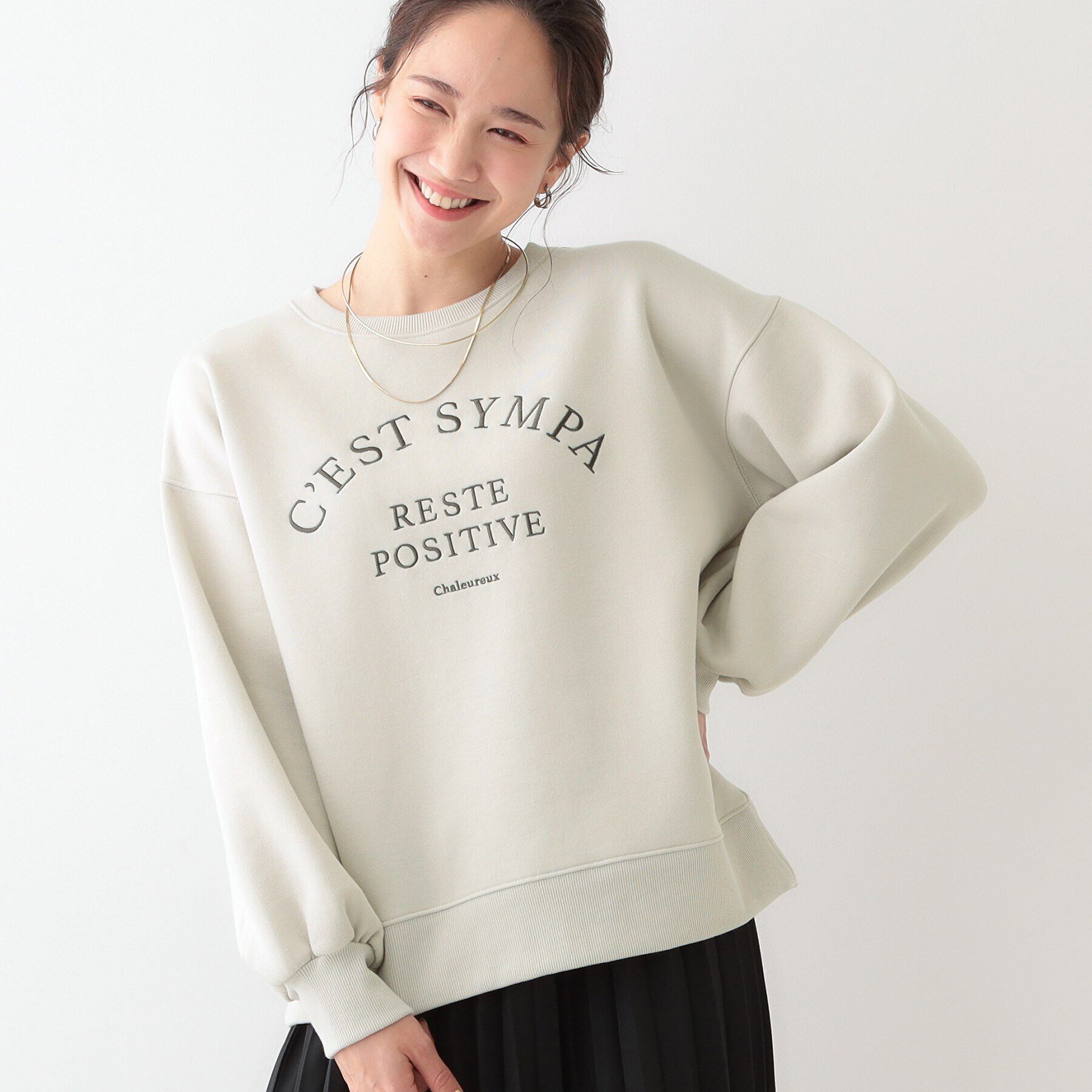 SHOO･LA･RUE「【S-LL】ロゴ刺繍で大人っぽく 裏起毛トップス」|Tシャツ・カットソー|ﾗｲﾄﾍﾞｰｼﾞｭ(051)