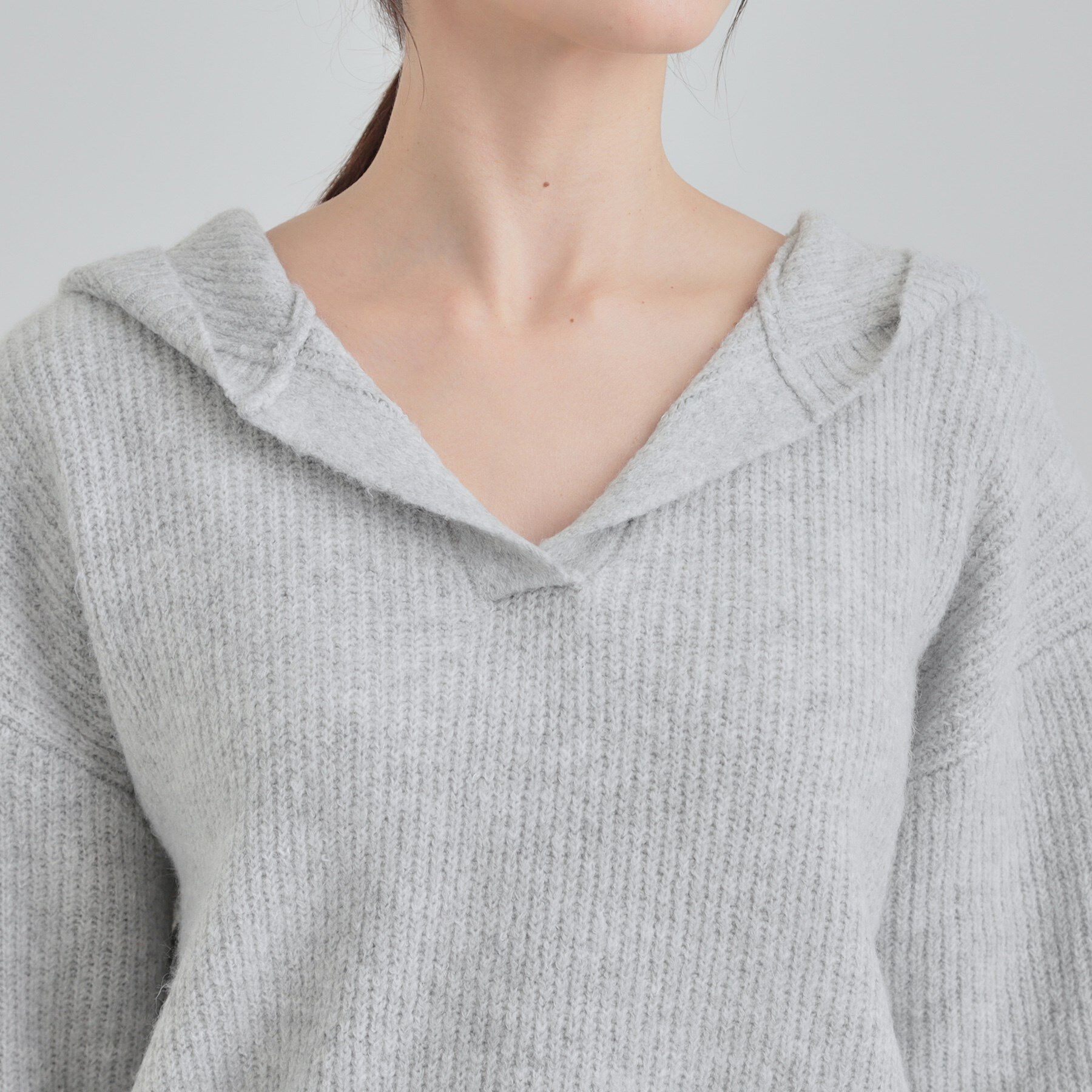 SHOO･LA･RUE「【S-LL】ふんわり Vネックフードニット」|ニット・セーター|