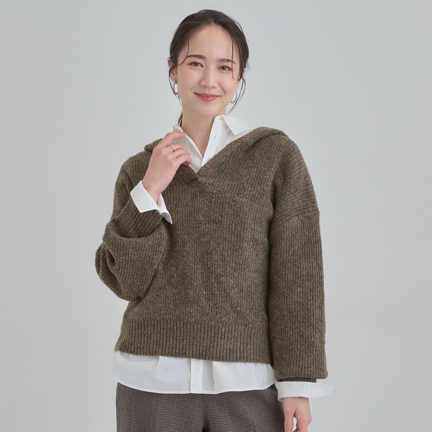 SHOO･LA･RUE「【S-LL】ふんわり Vネックフードニット」|ニット・セーター|