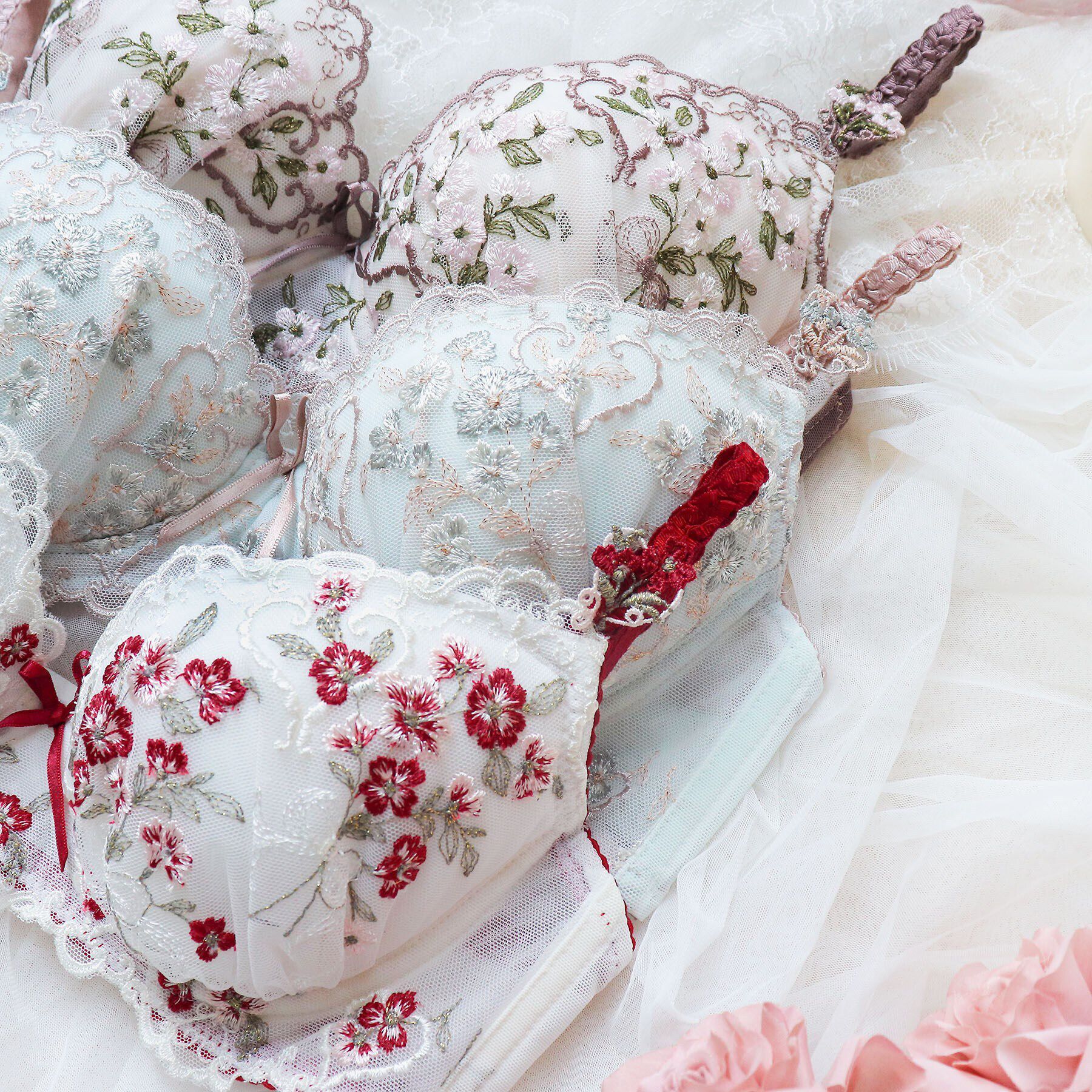 Risa Magli「リア ブラジャー（E-F）＜スウィートリッチ＞」|インナー|