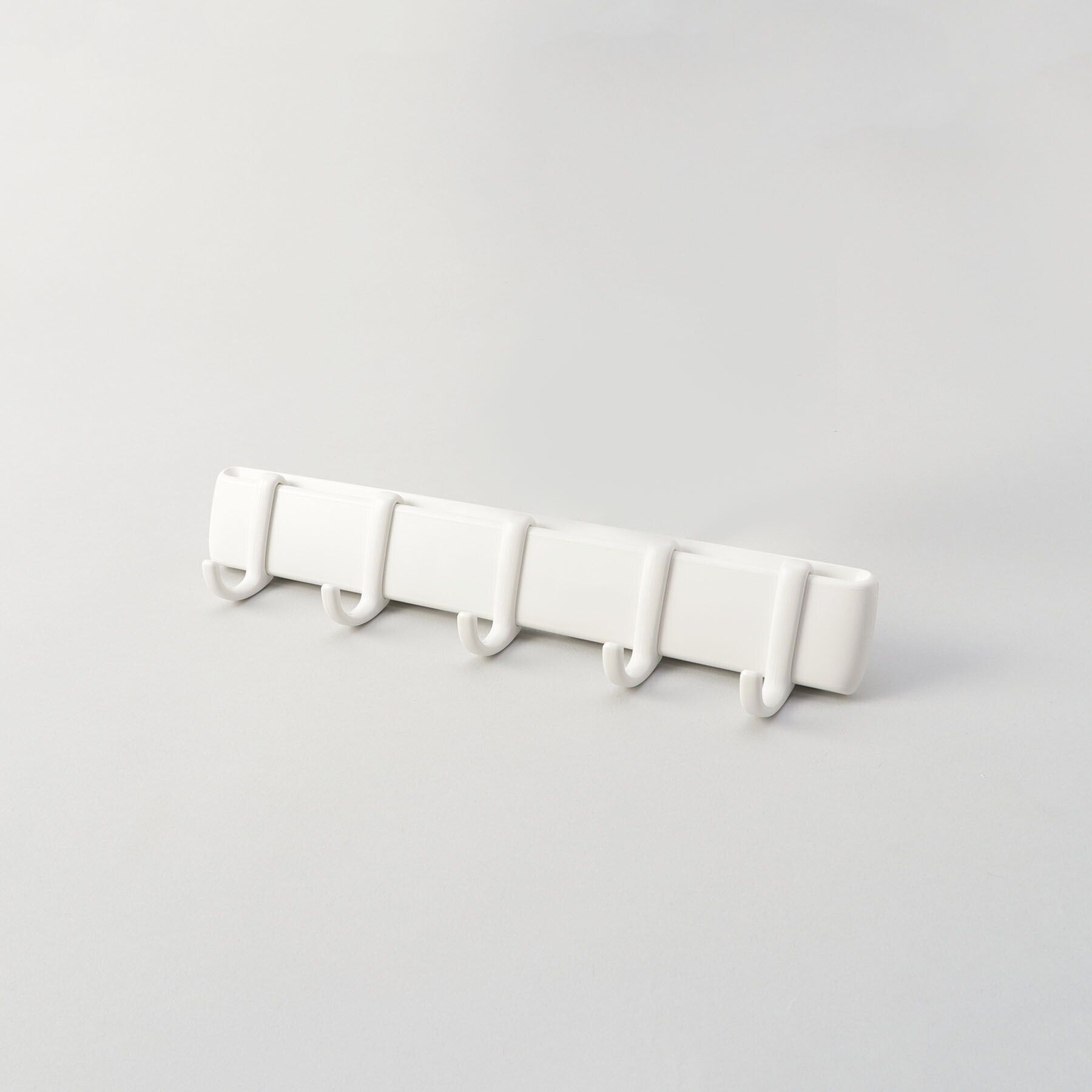 212 KITCHEN STORE「マグネットフック５連 WH ＜marna マーナ＞」|食器・キッチングッズ|その他