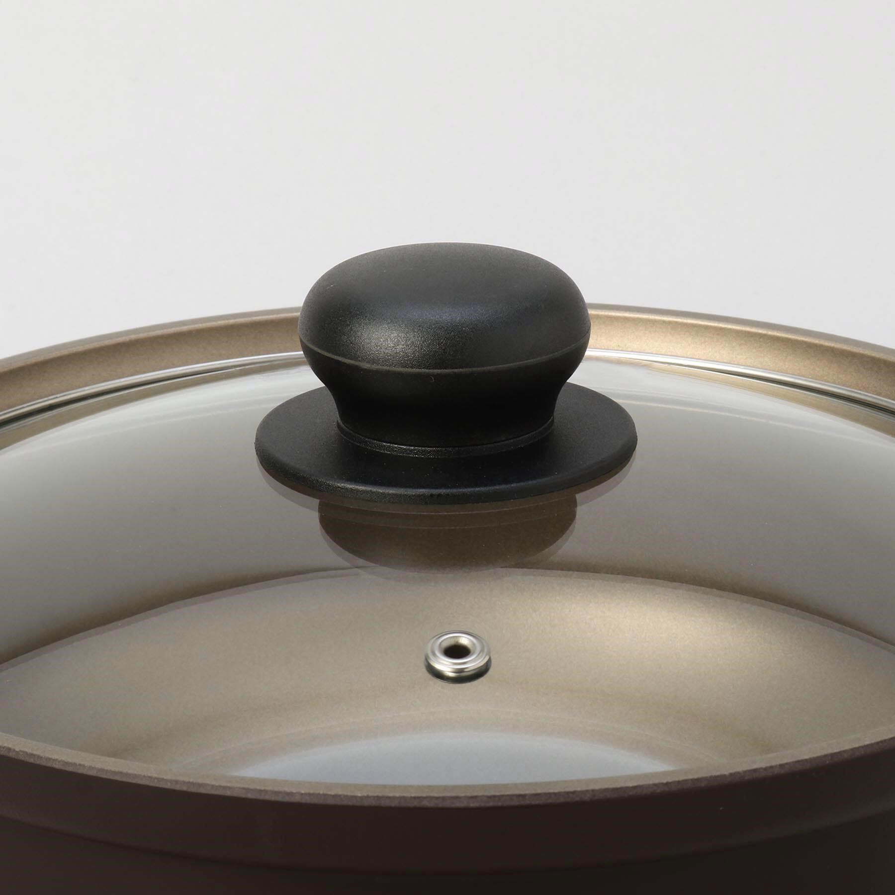 212 KITCHEN STORE「IH味彩鍋8号 3～4人用 ガス火・IH対応」|食器・キッチングッズ|