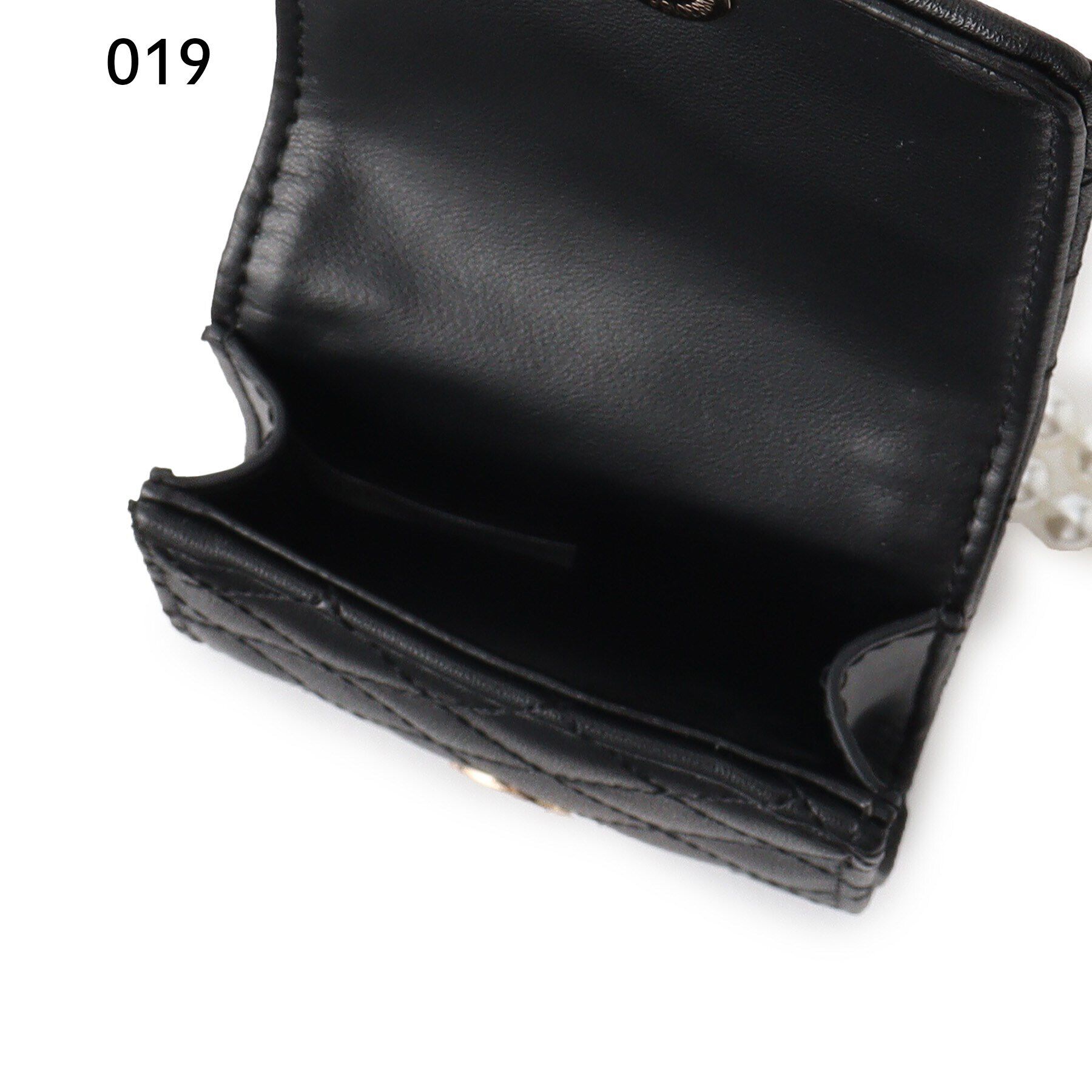 Grandedge「キルトポーチ付きフェイクパールスマホショルダー」|ストラップ|