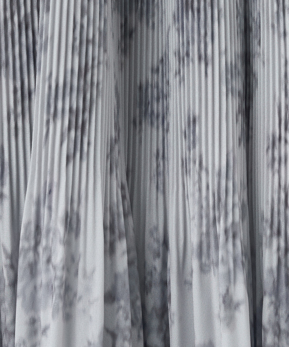 COCO DEAL「【岡崎紗絵さんコラボ】フラワープリントプリーツティアードワンピース」|ワンピース|