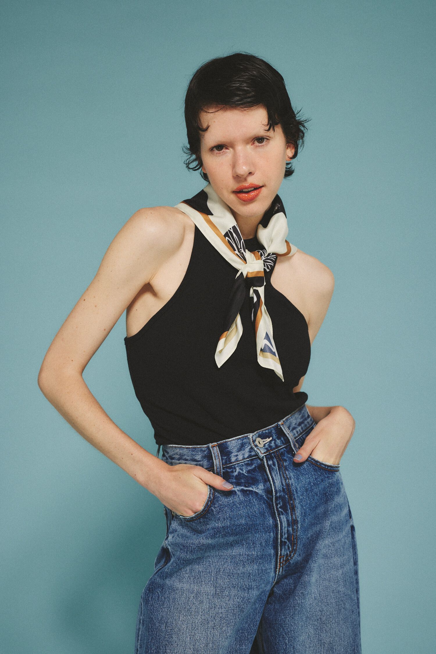 HeRIN.CYE「Flower vase scarf」|その他|