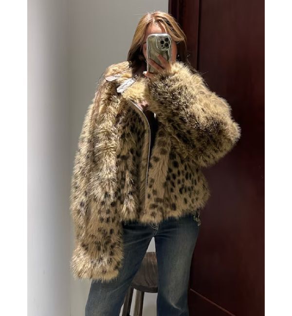 EVRIS「【SNSでバズり中】リバーシブルフェイクファーブルゾン」|ブルゾン・スタジャン|