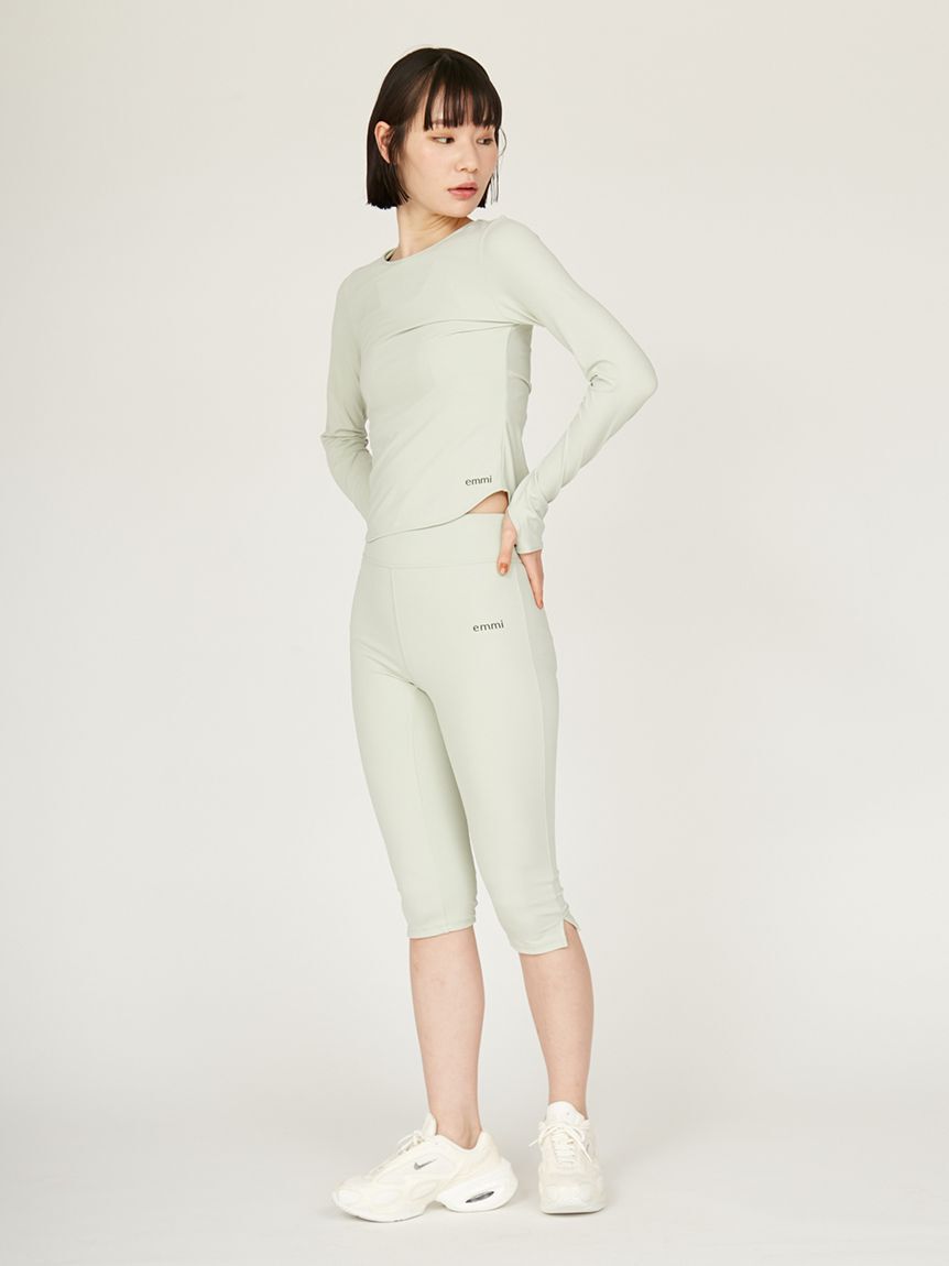 emmi yoga「サステナレッチデザインプルオーバー」|その他|