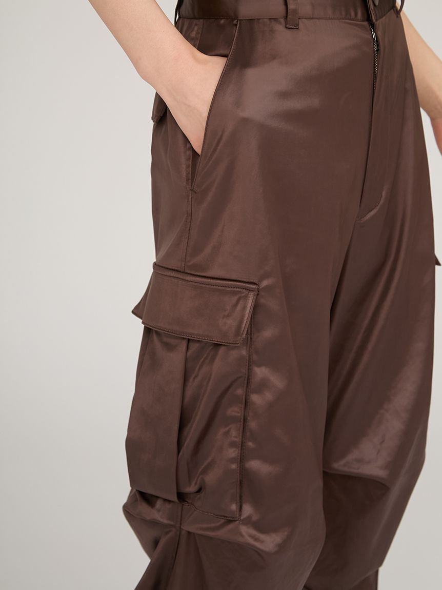 emmi atelier「タックフォルムカーゴパンツ」|チノ|