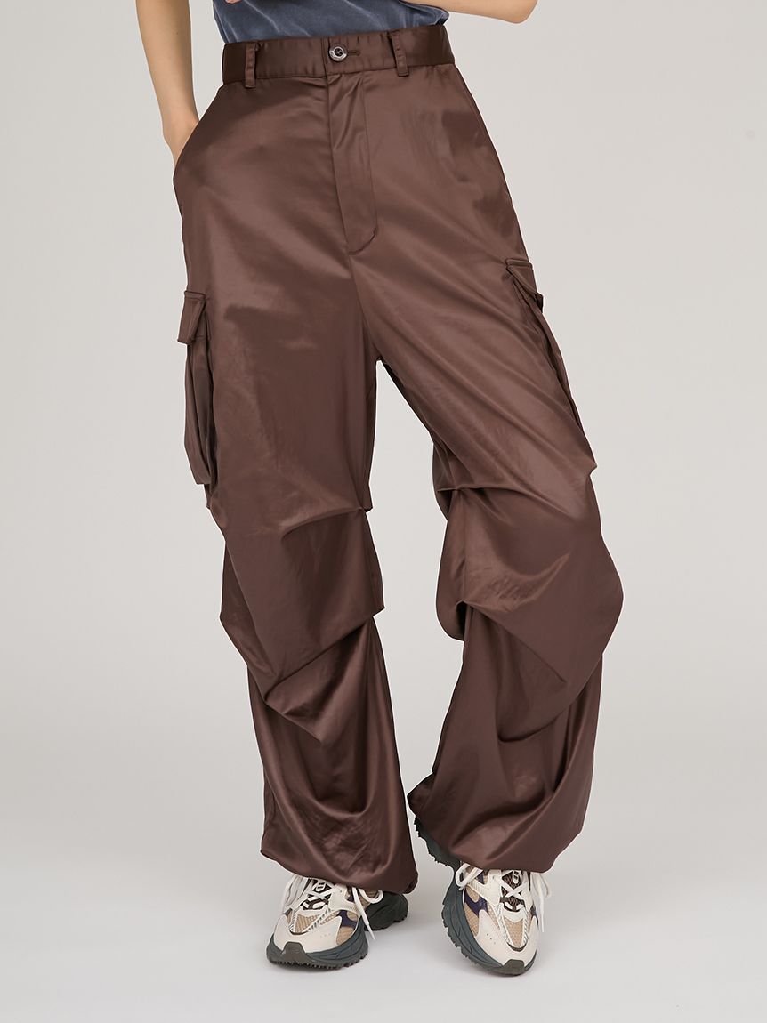 emmi atelier「タックフォルムカーゴパンツ」|チノ|