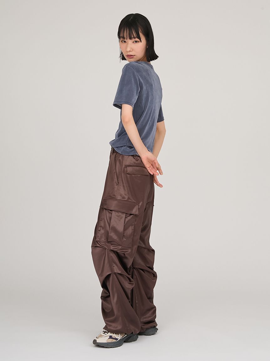 emmi atelier「タックフォルムカーゴパンツ」|チノ|