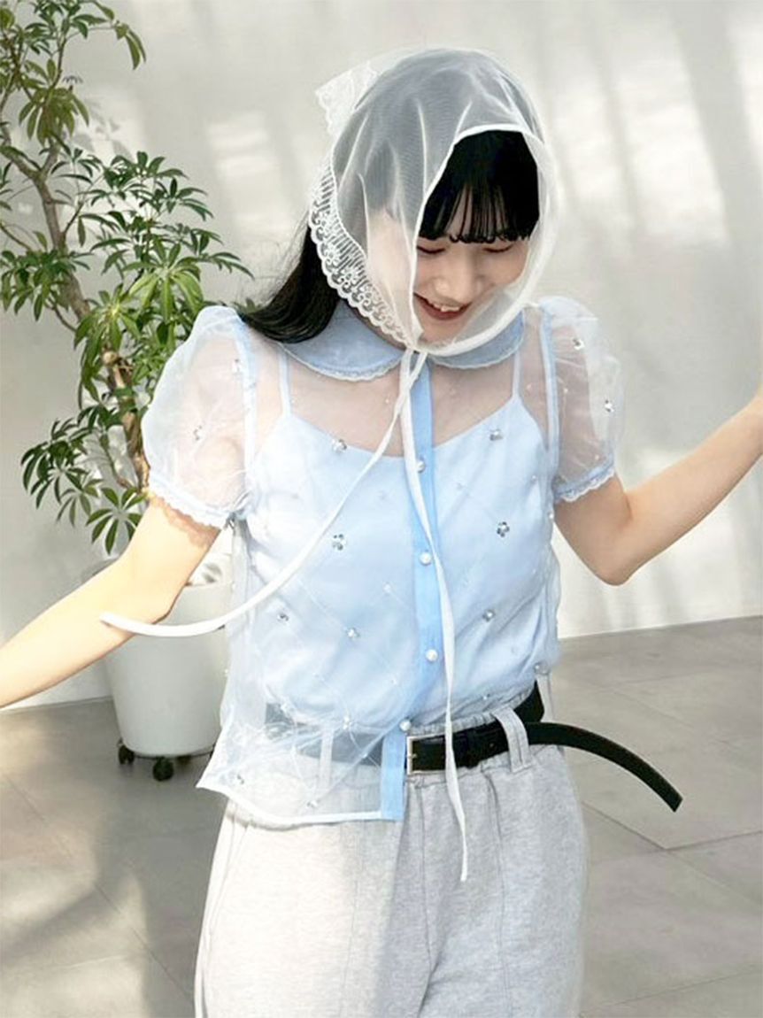 LILY BROWN「[L.B CANDY STOCK]ラウンドカラービジューブラウス」|シャツ・ブラウス|BLU