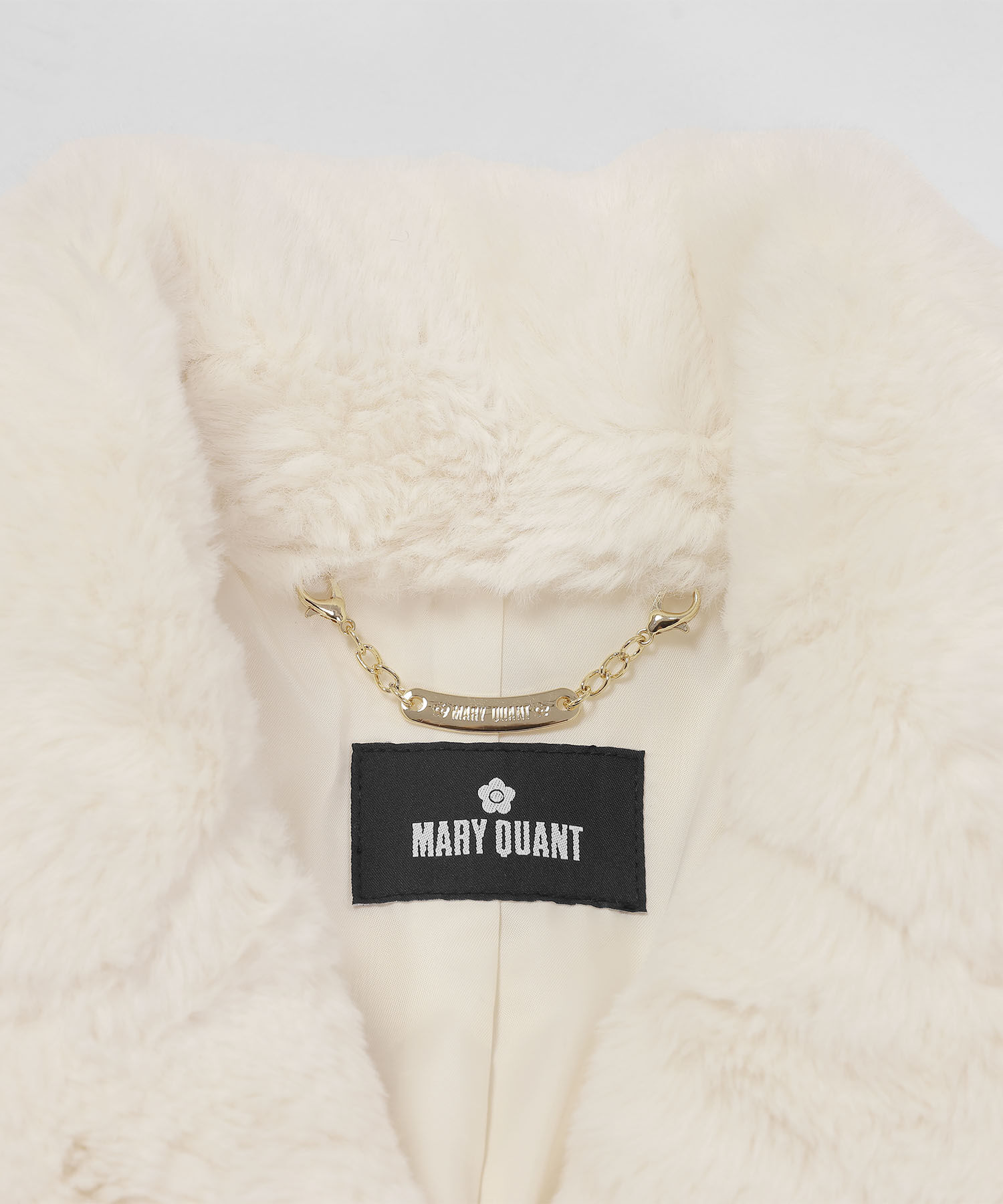 MARY QUANT「デイジーパールボタンファー ロングコート」|トレンチコート|