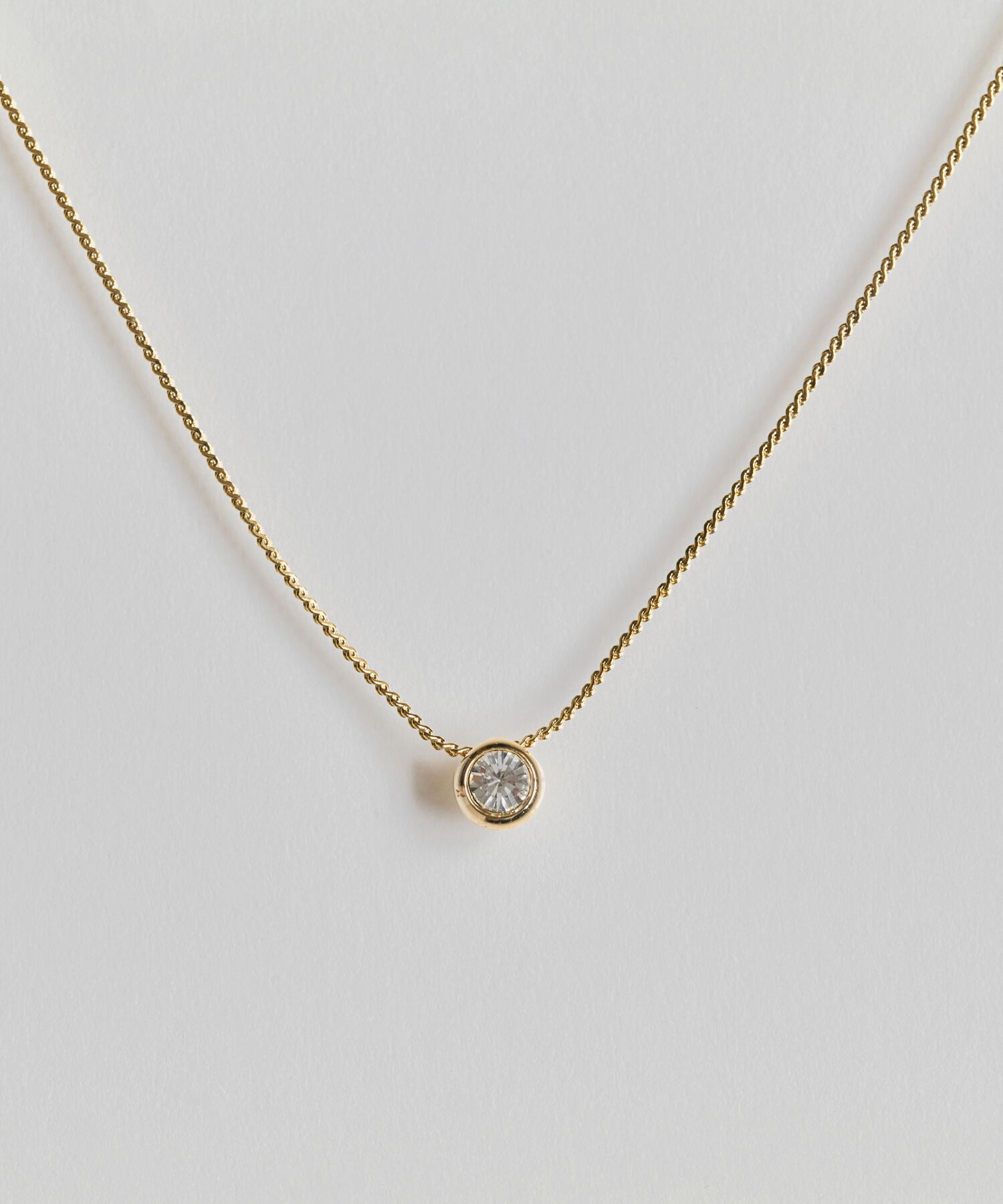 Phoebe「【金属アレルギー対応】シャインベゼルセッティングネックレス　ゴールド」|ネックレス|