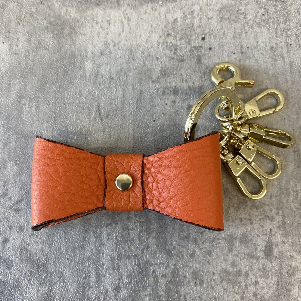 BACKYARD FAMILY「キーホルダー 本革 通販 キーリング キーチャーム レディース レザー 革 ペア おしゃれ」|チャーム・キーホルダー|オレンジ1
