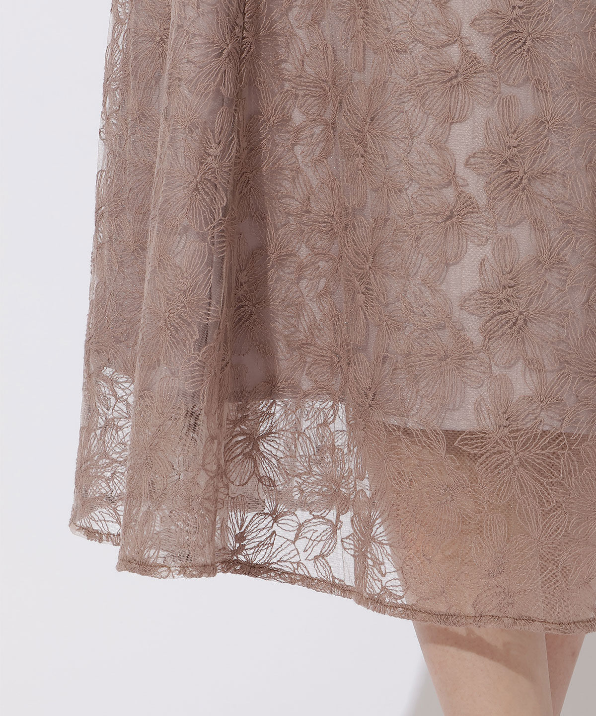 アンドクチュール「エンブロイダリーレースドレス」|ドレス|