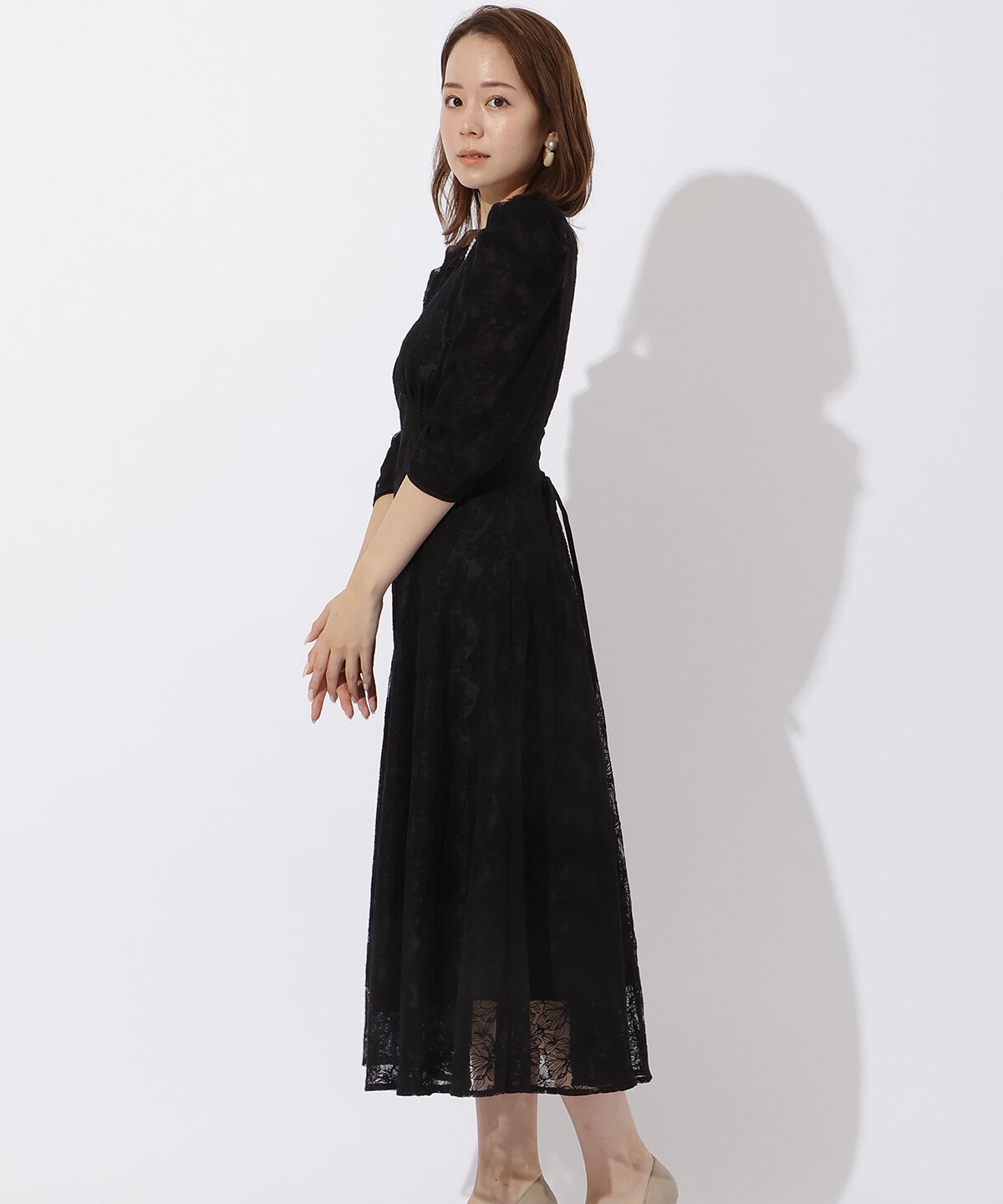 アンドクチュール「エンブロイダリーレースドレス」|ドレス|