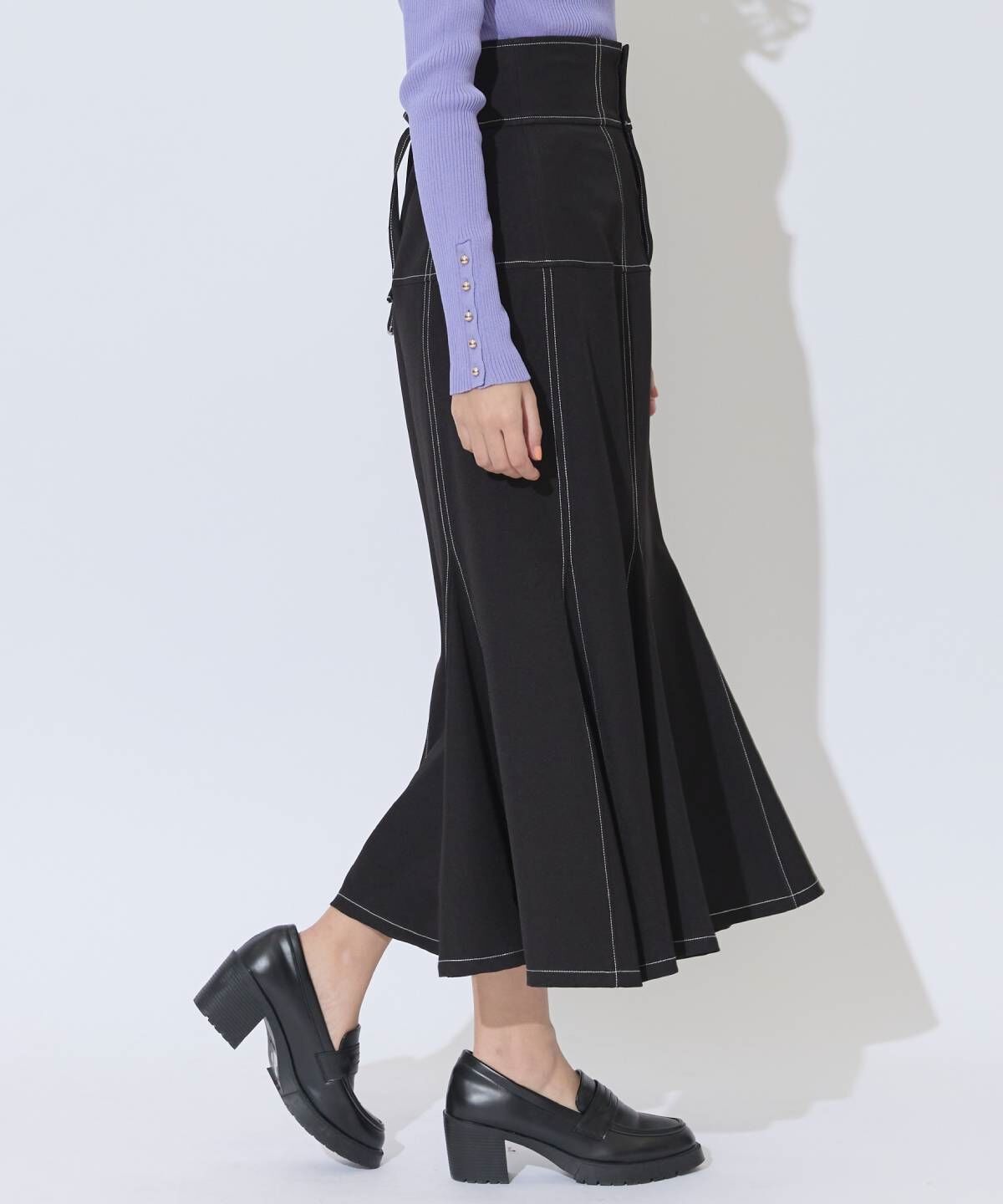 アンドクチュール「ハイウエストコルセットステッチスカート」|フレア|