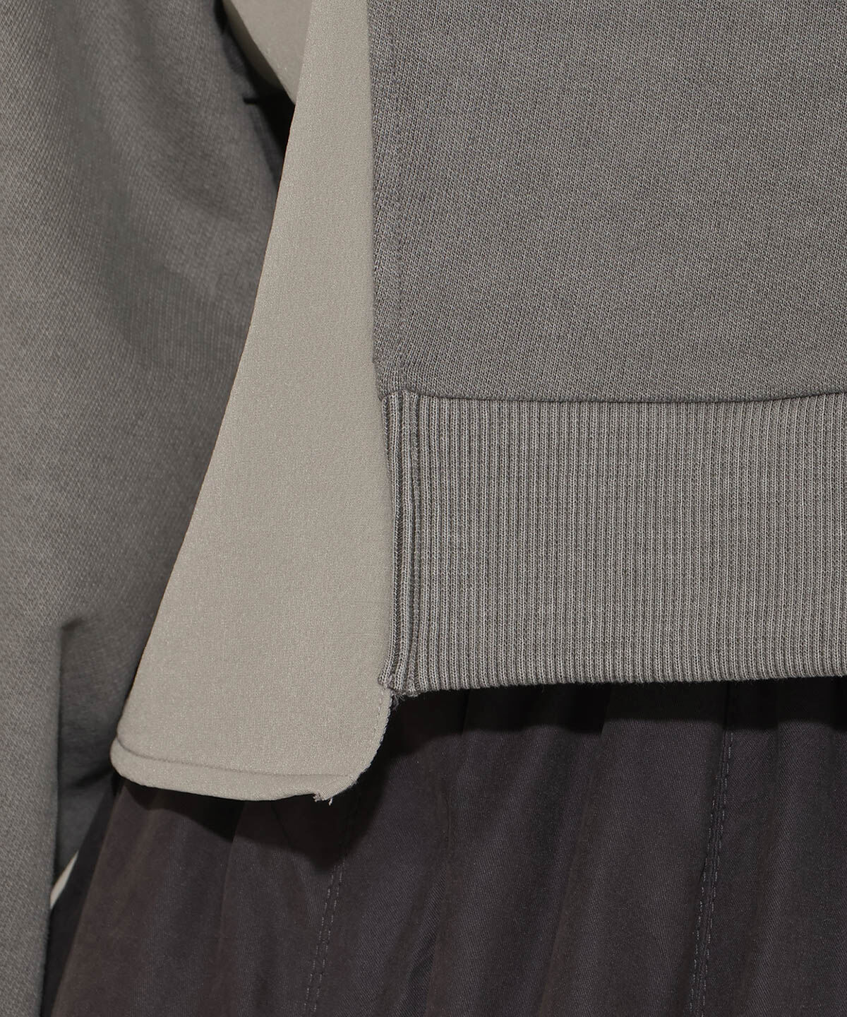 アンドクチュール「ライン入り裏毛トップス」|Tシャツ・カットソー|