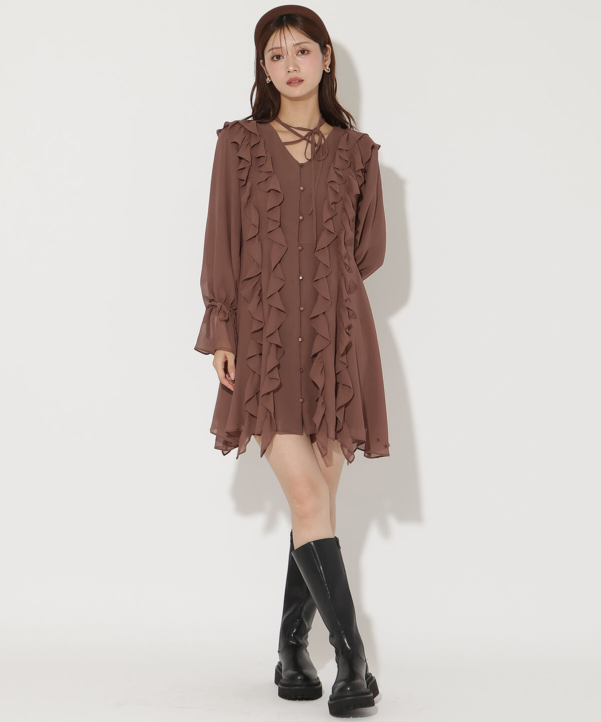 アンドクチュール「ラッフルフリルチョーカーミニワンピース」|ワンピース|ブラウン
