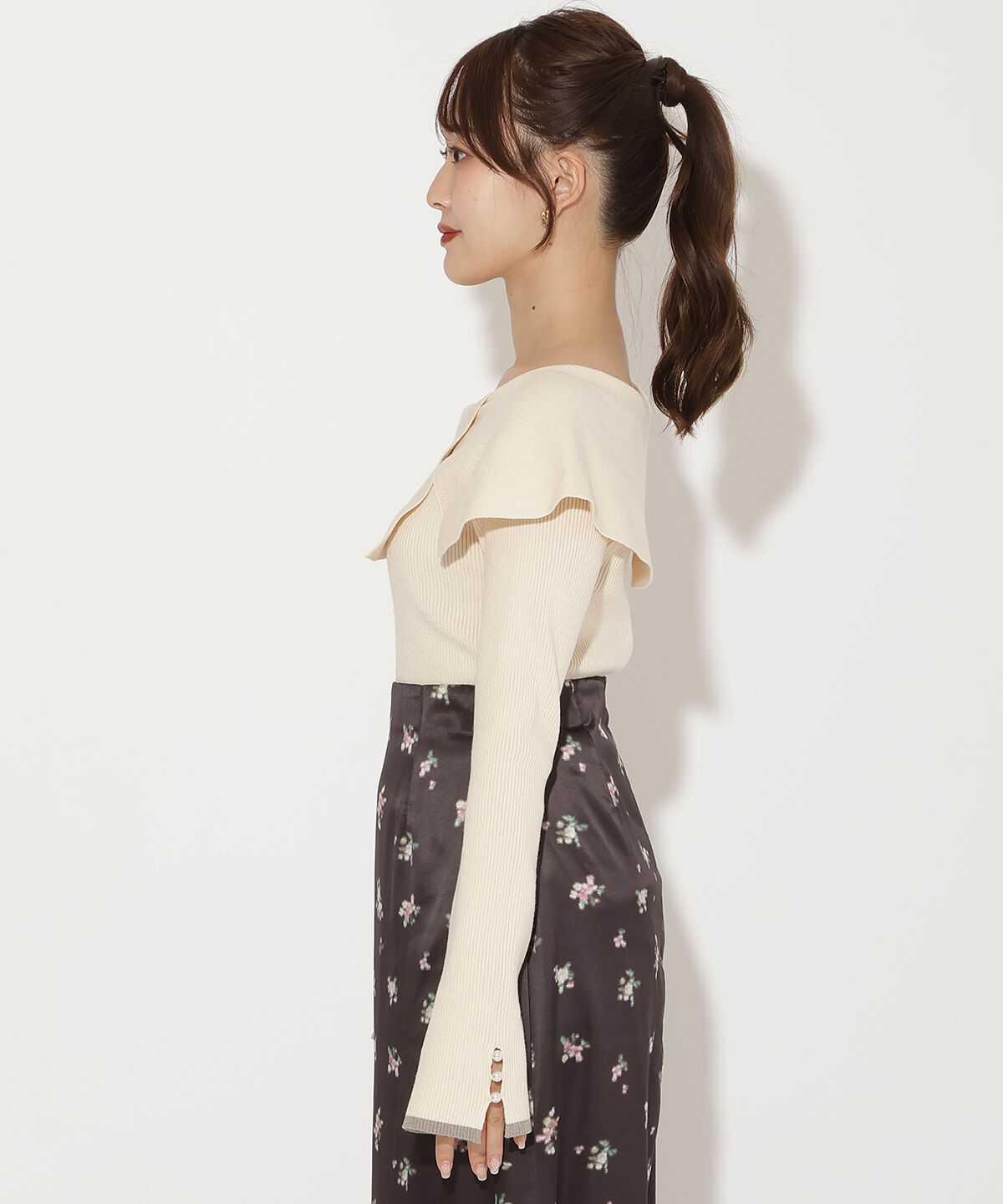 アンドクチュール「アシンメトリーカラーニットプルオーバー」|ニット・セーター|