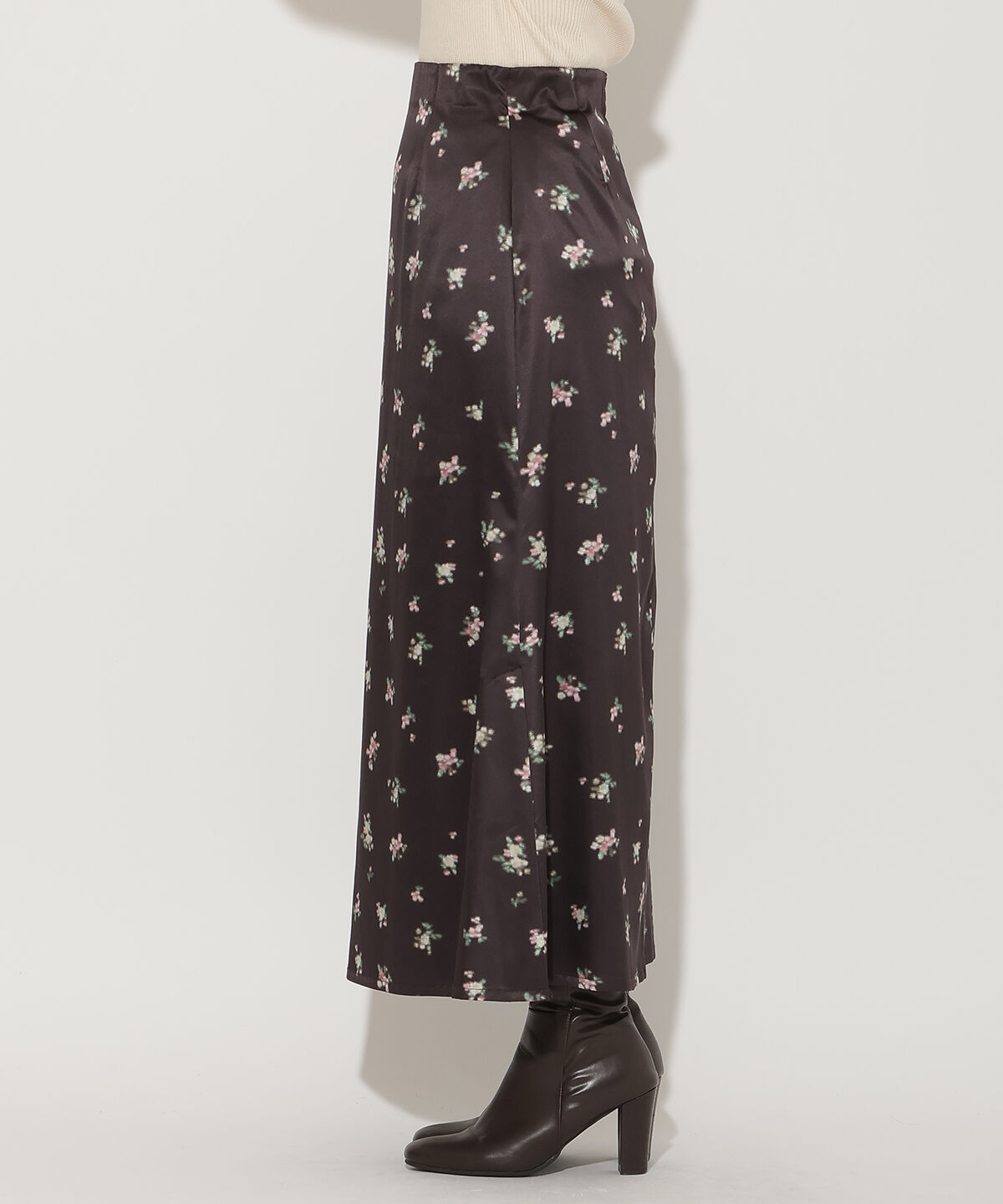 アンドクチュール「ブラーフラワープリントナロースカート」|タイト|