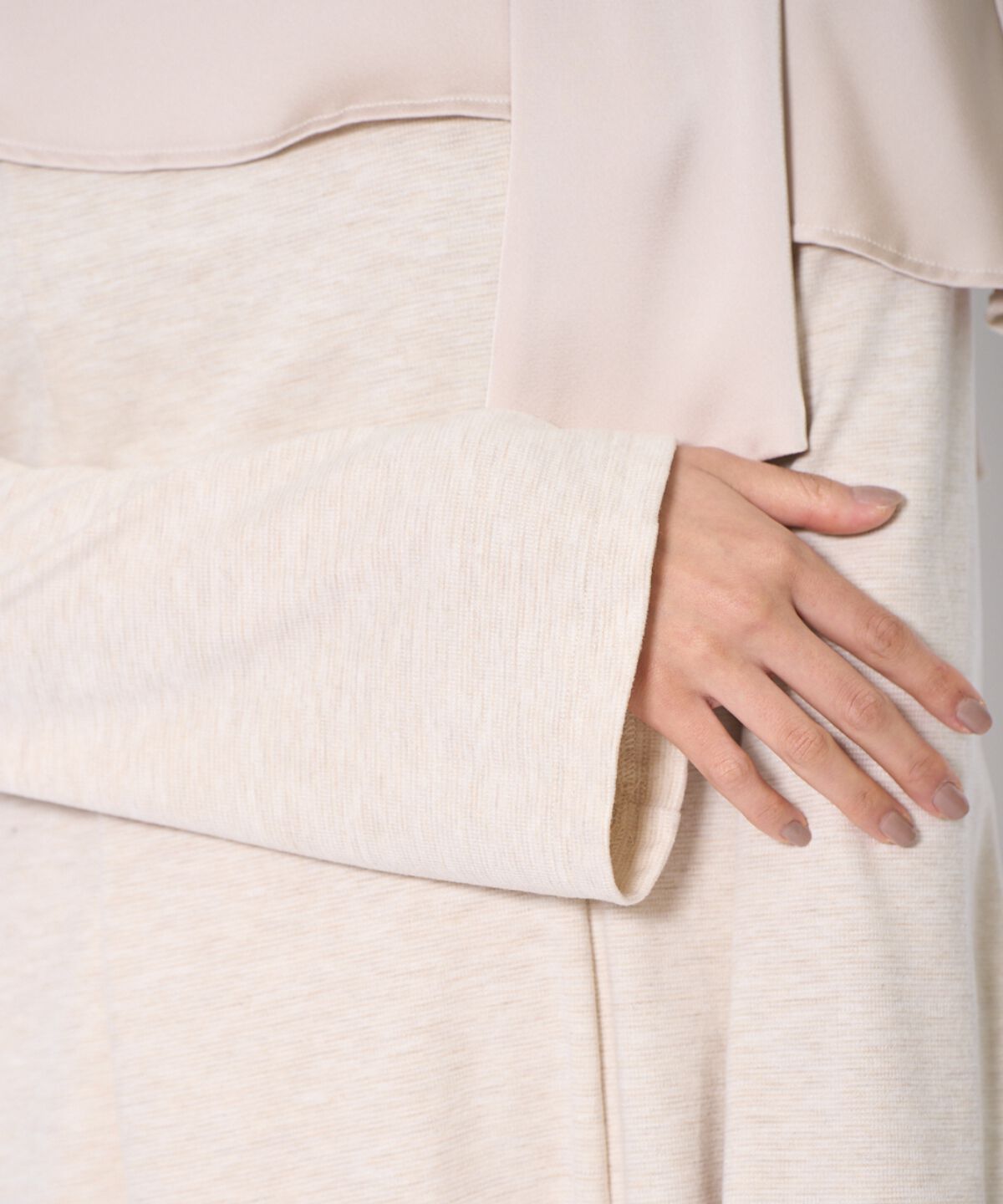 アンドクチュール「ショルダーリボンカットソーワンピース」|ワンピース|