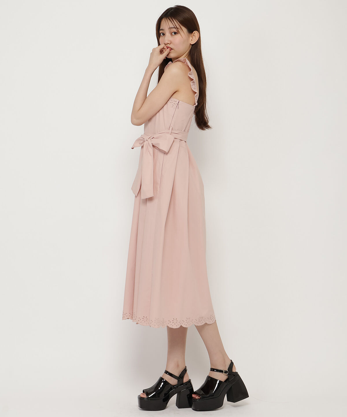 REDYAZEL「エンブロイダリーコットンワンピース」|ワンピース|