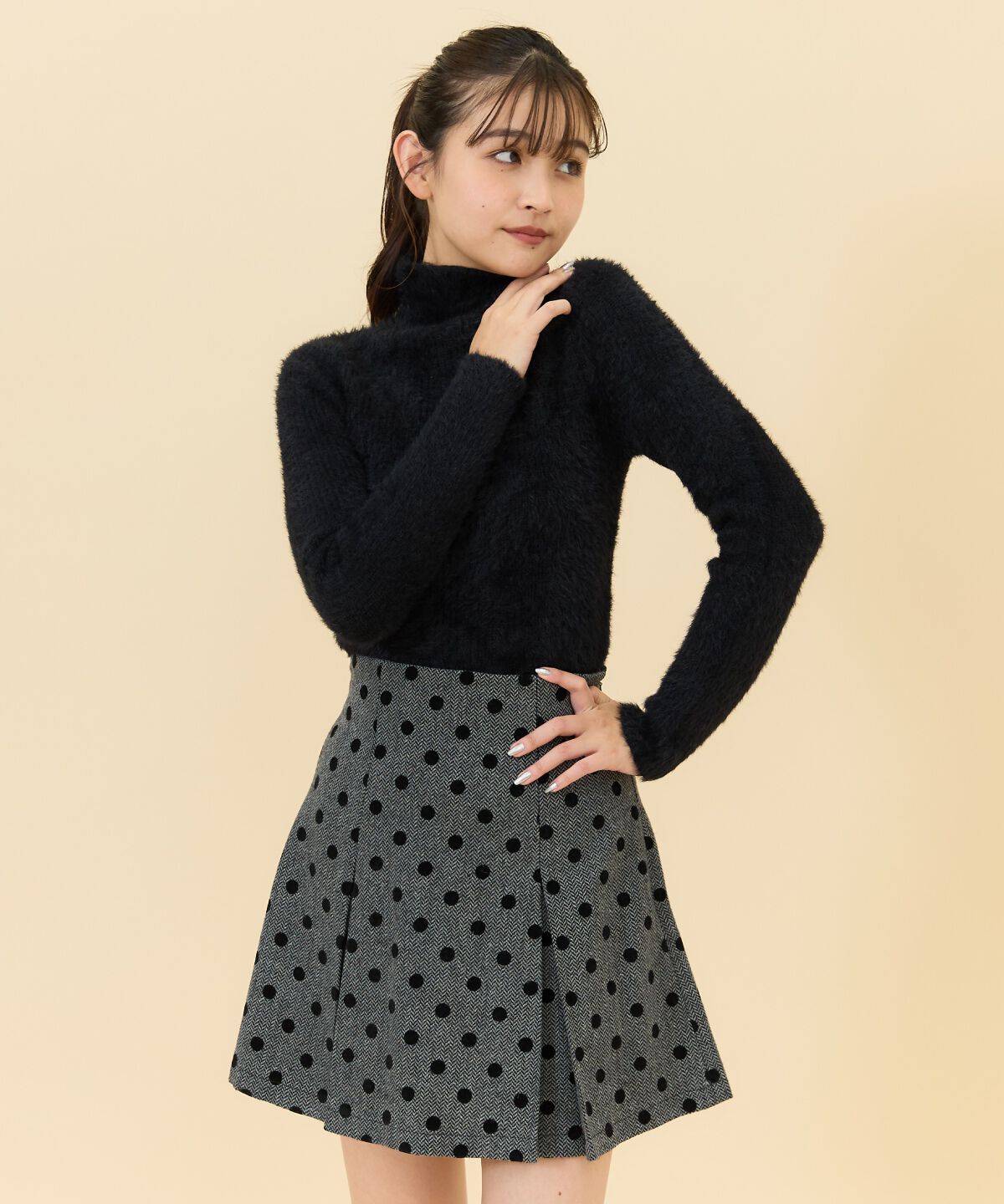 REDYAZEL「ドットフロッキーボックスプリーツミニスカート」|フレア|ブラック