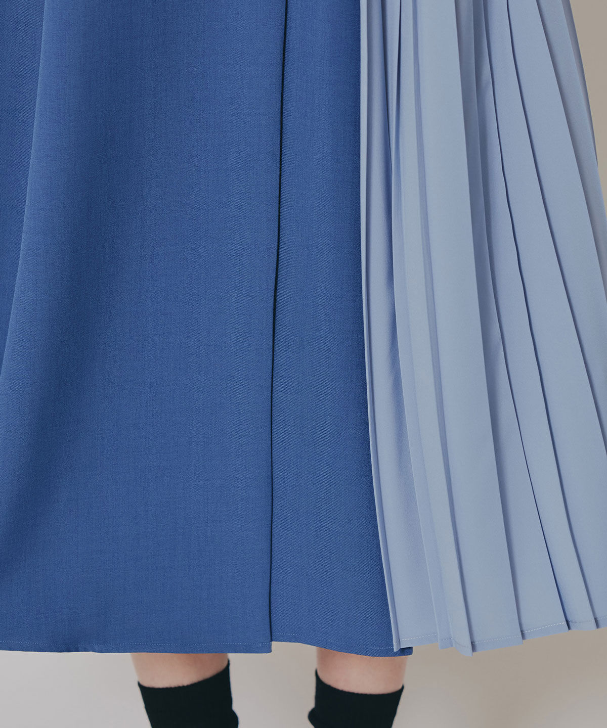 REDYAZEL「バイカラープリーツトレンチワンピース」|ワンピース|