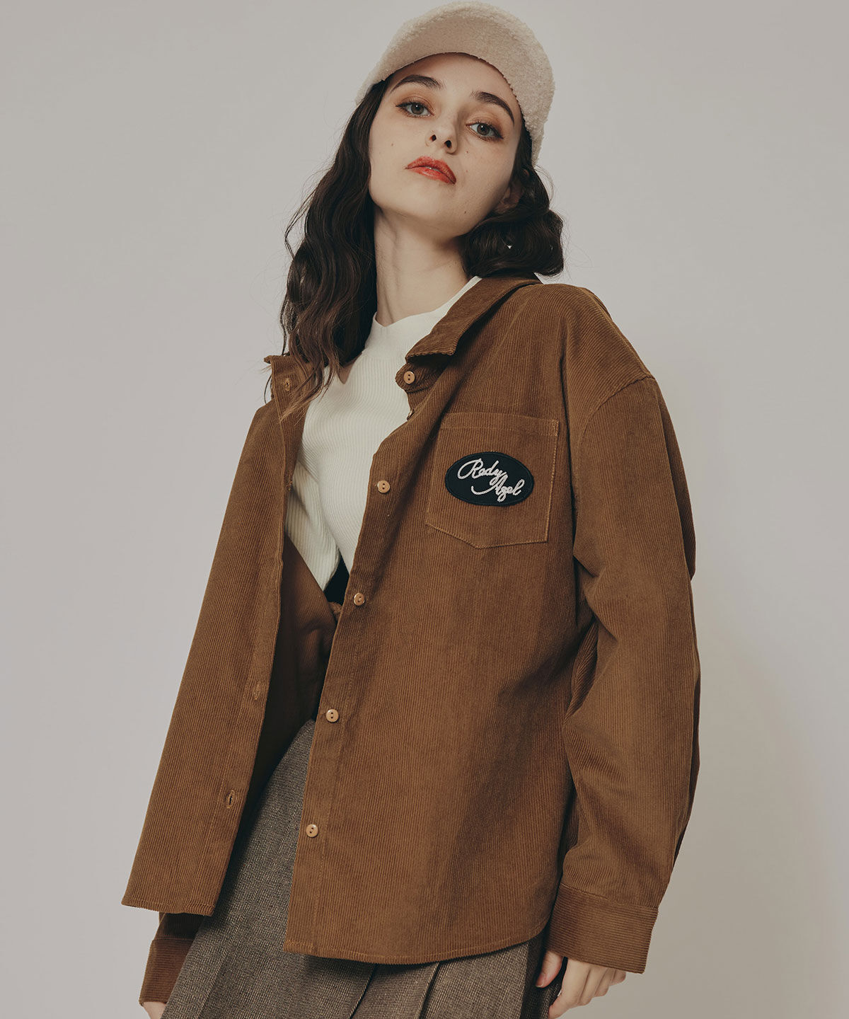 REDYAZEL「ロゴワッペンオーバーシャツ」|シャツ・ブラウス|キャメル