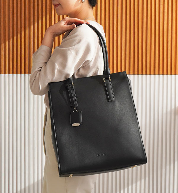 Jewelna Rose「Jewelna Rose OLバッグ エト トートバッグ 縦型 A4サイズ 13.3インチPC収納 11932」|トートバッグ|ブラック