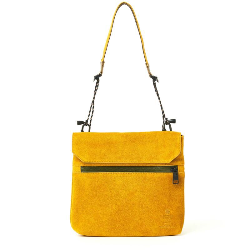 AS2OV「AS2OV / アッソブ SUEDE SACOCHE」|ショルダー・メッセンジャー|マスタード