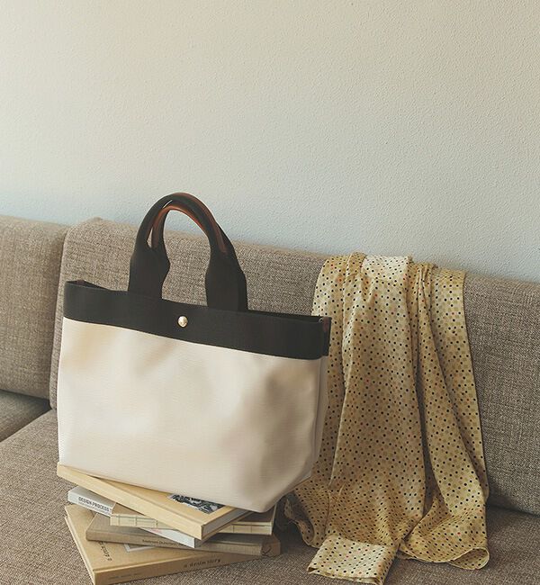 TOPKAPI BREATH「【VERY 10月号掲載】RIPPLE リプル ネオレザー A4トートバッグ」|トートバッグ|クリーム